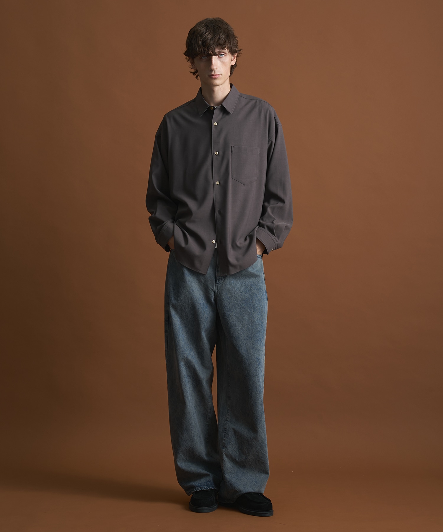 〈新色〉コンフォートリラックスレギュラーシャツ