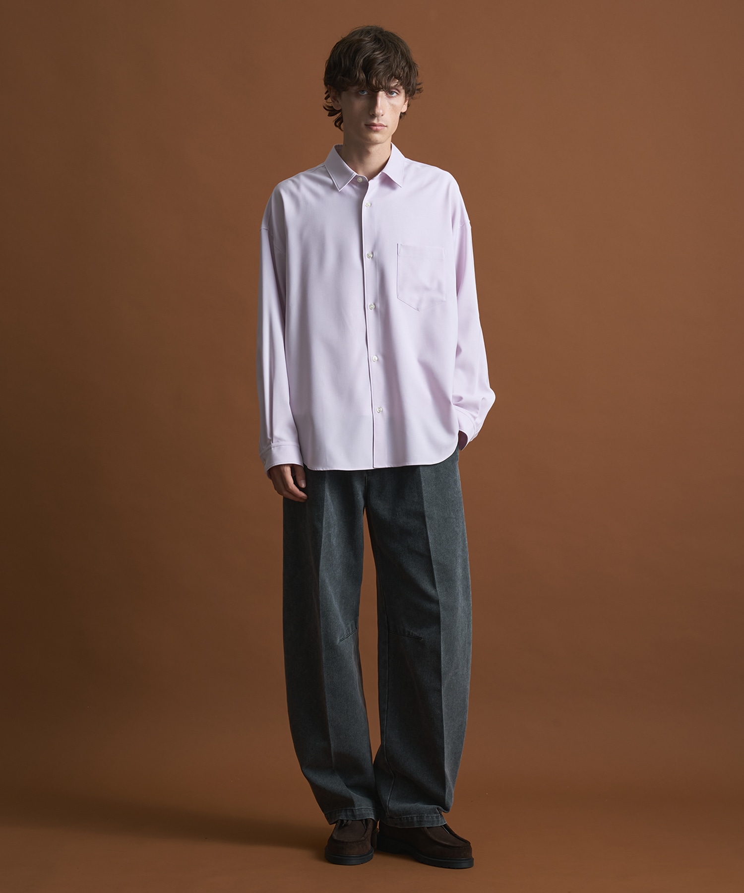 〈新色〉コンフォートリラックスレギュラーシャツ