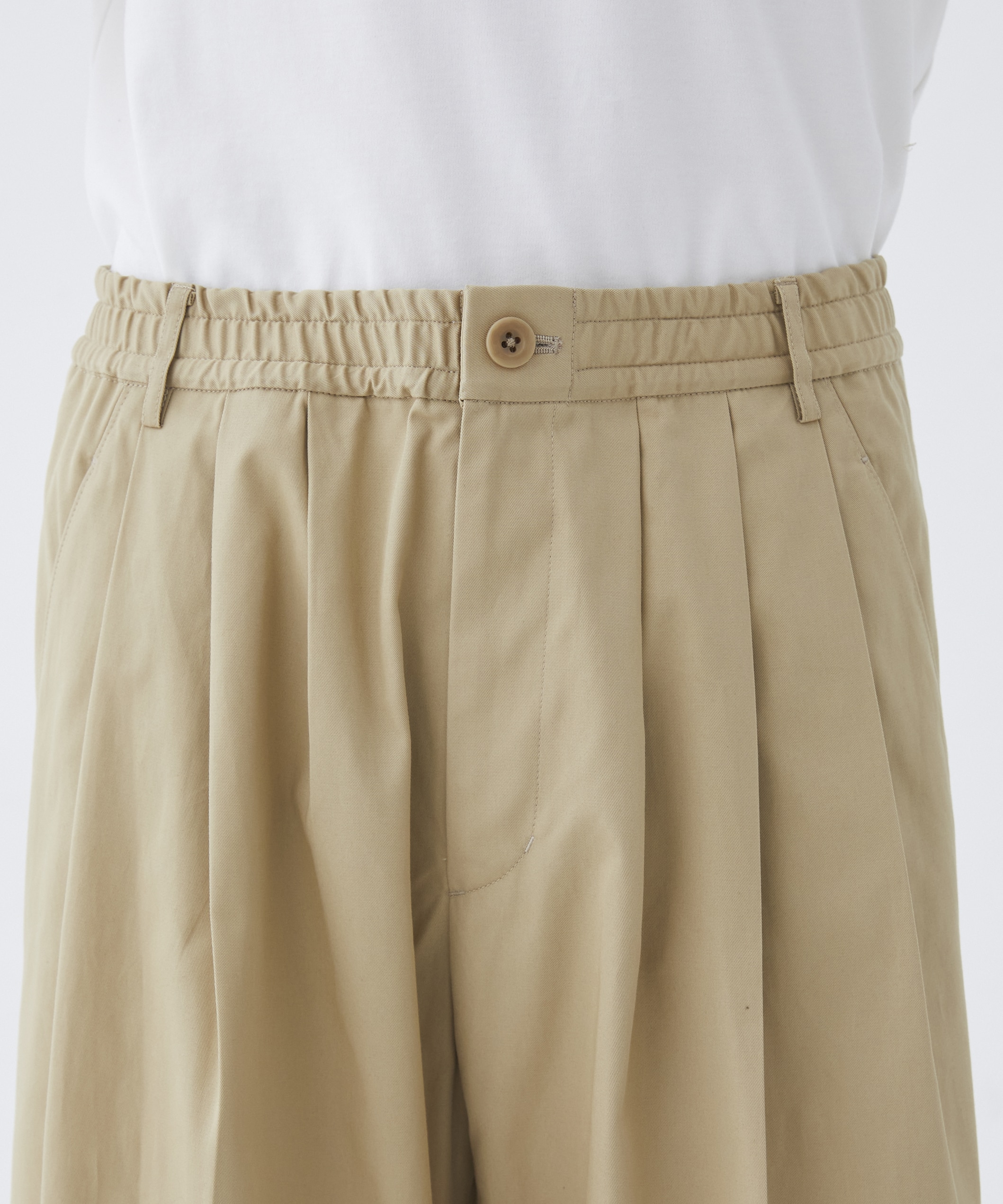 SUMMER LIGHT CHINOS