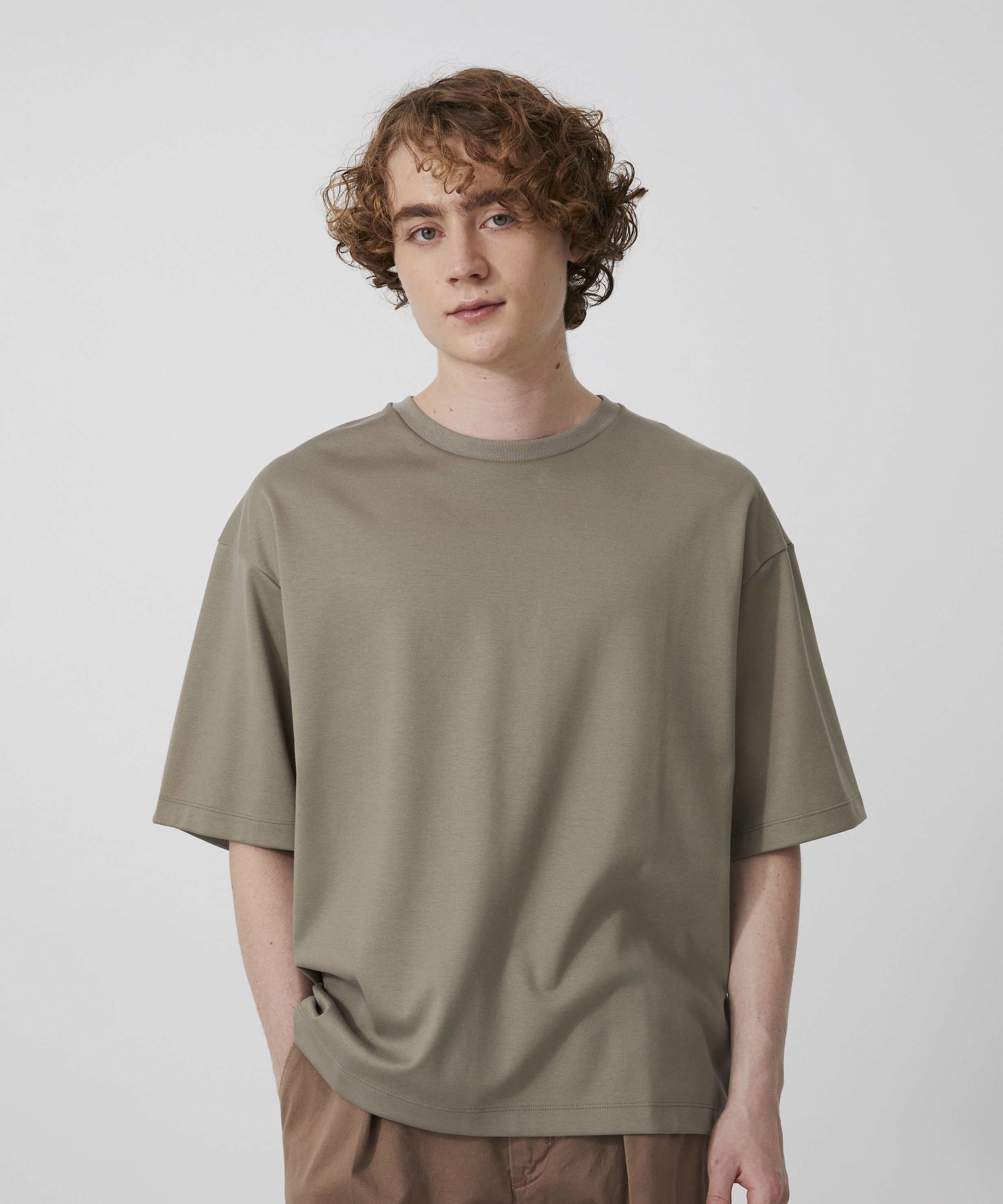 GREY BEIGE