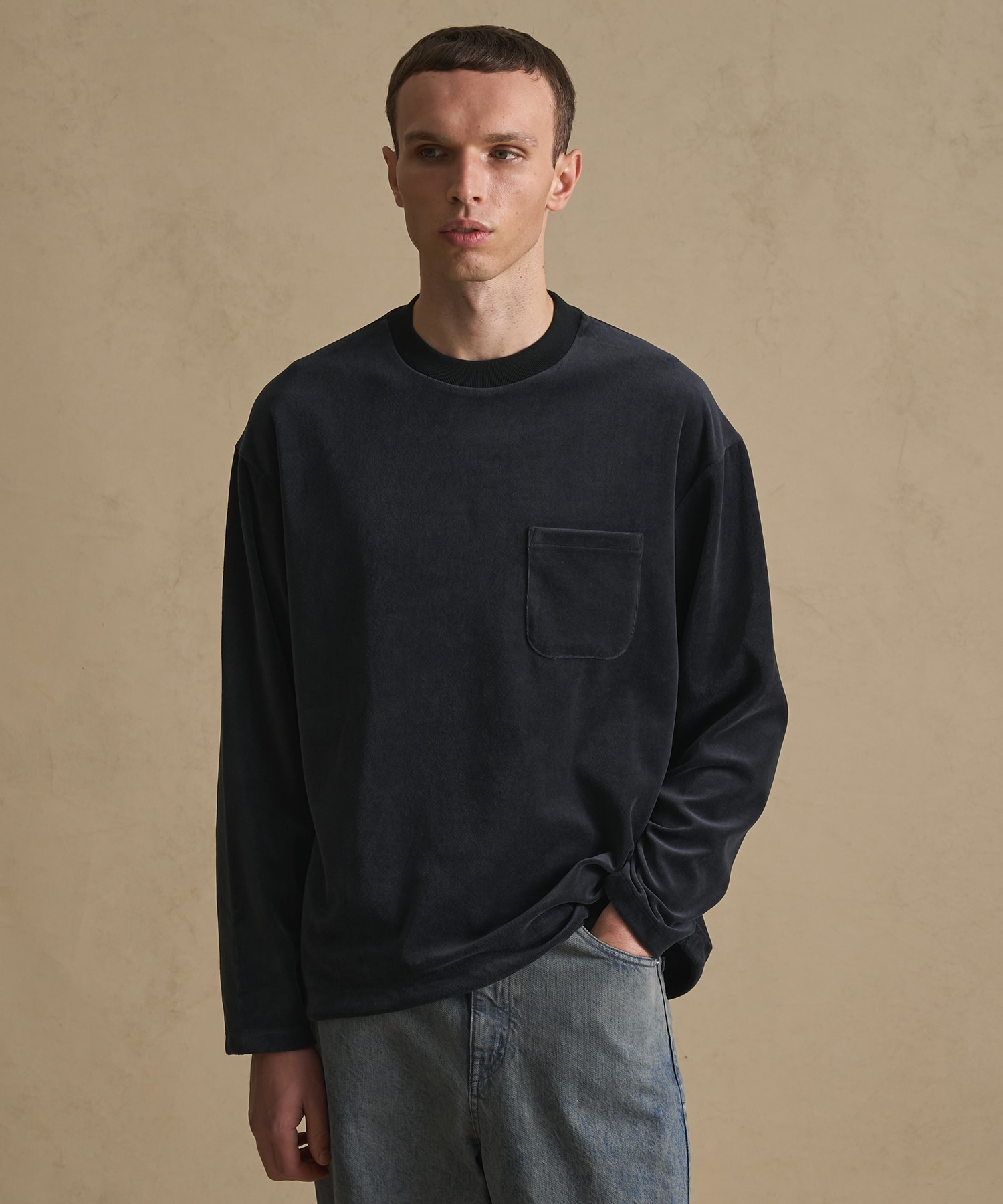 DARK NAVY
