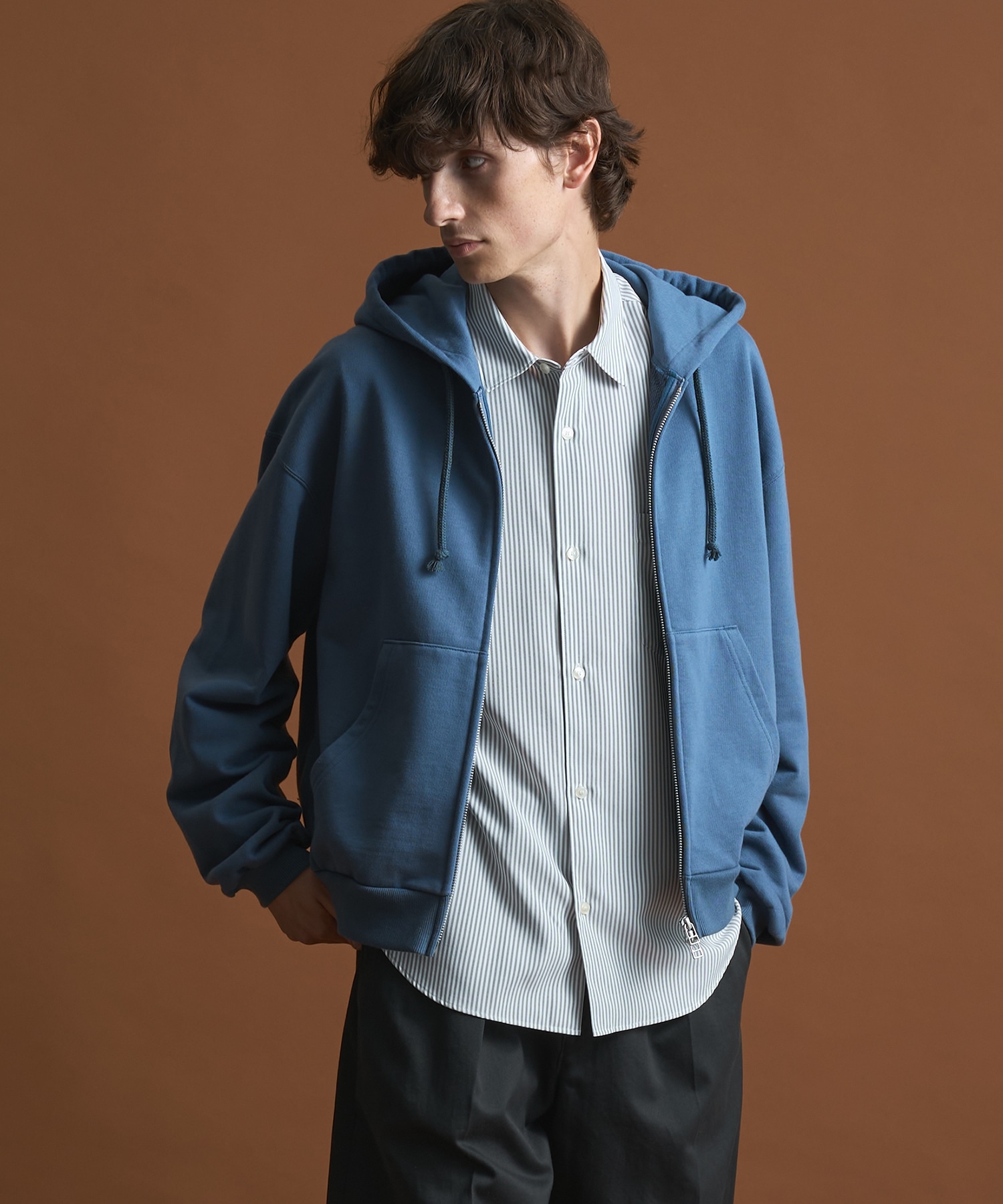 DARK BLUE
