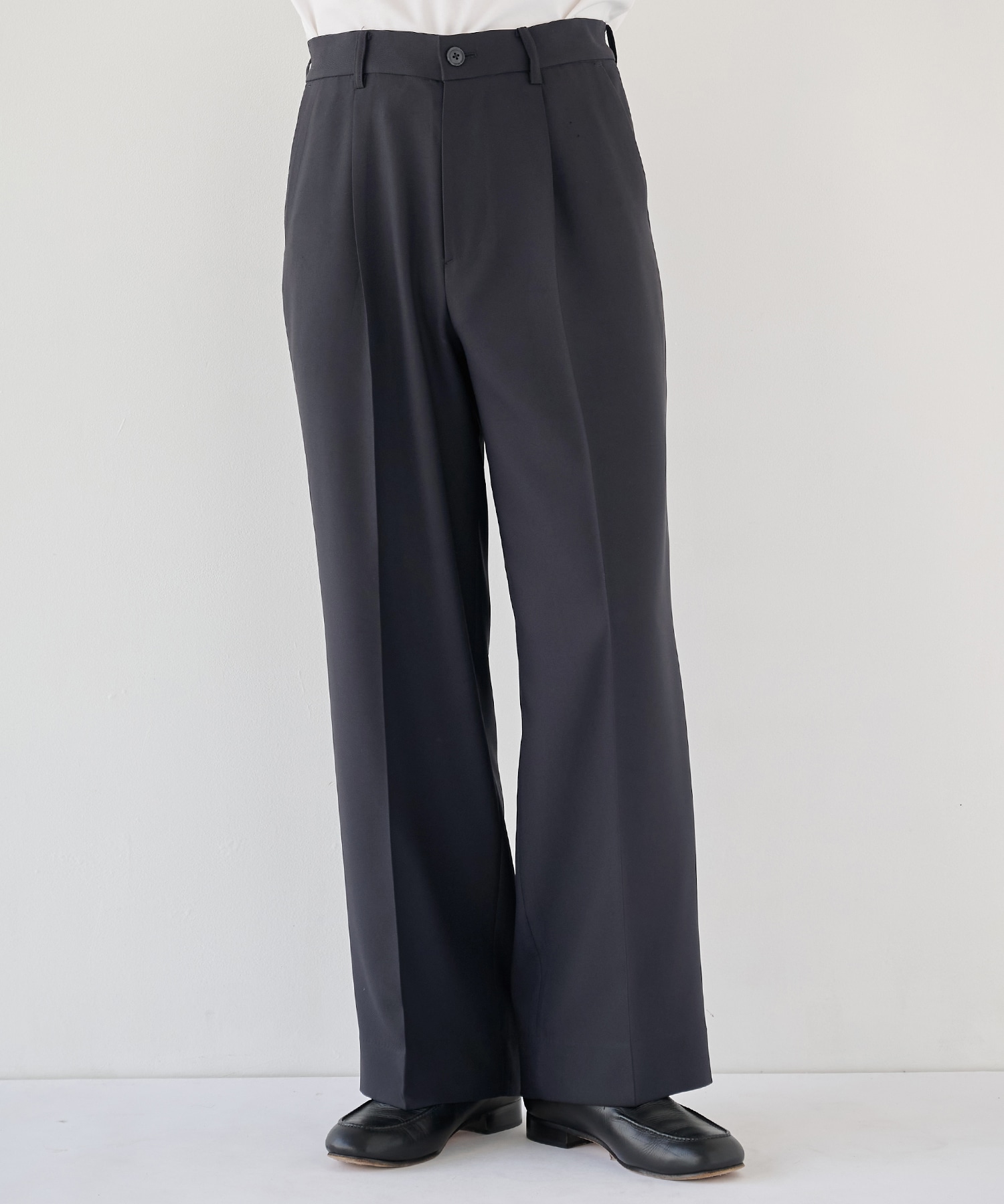 WEB限定】GRツイルエバークリースストレートスラックス(1 GREY