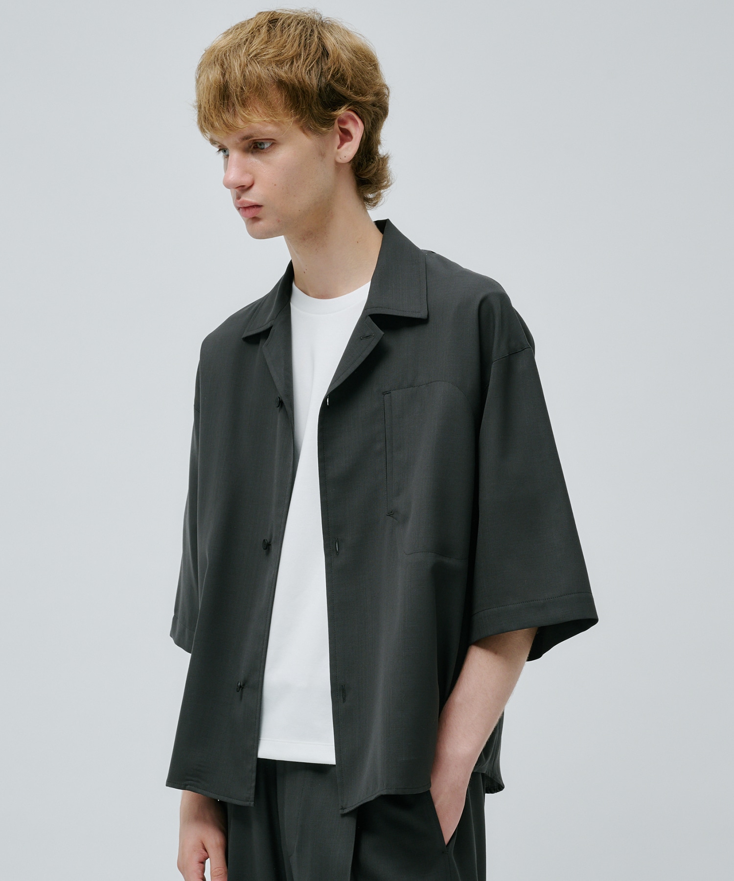 DARK GREY