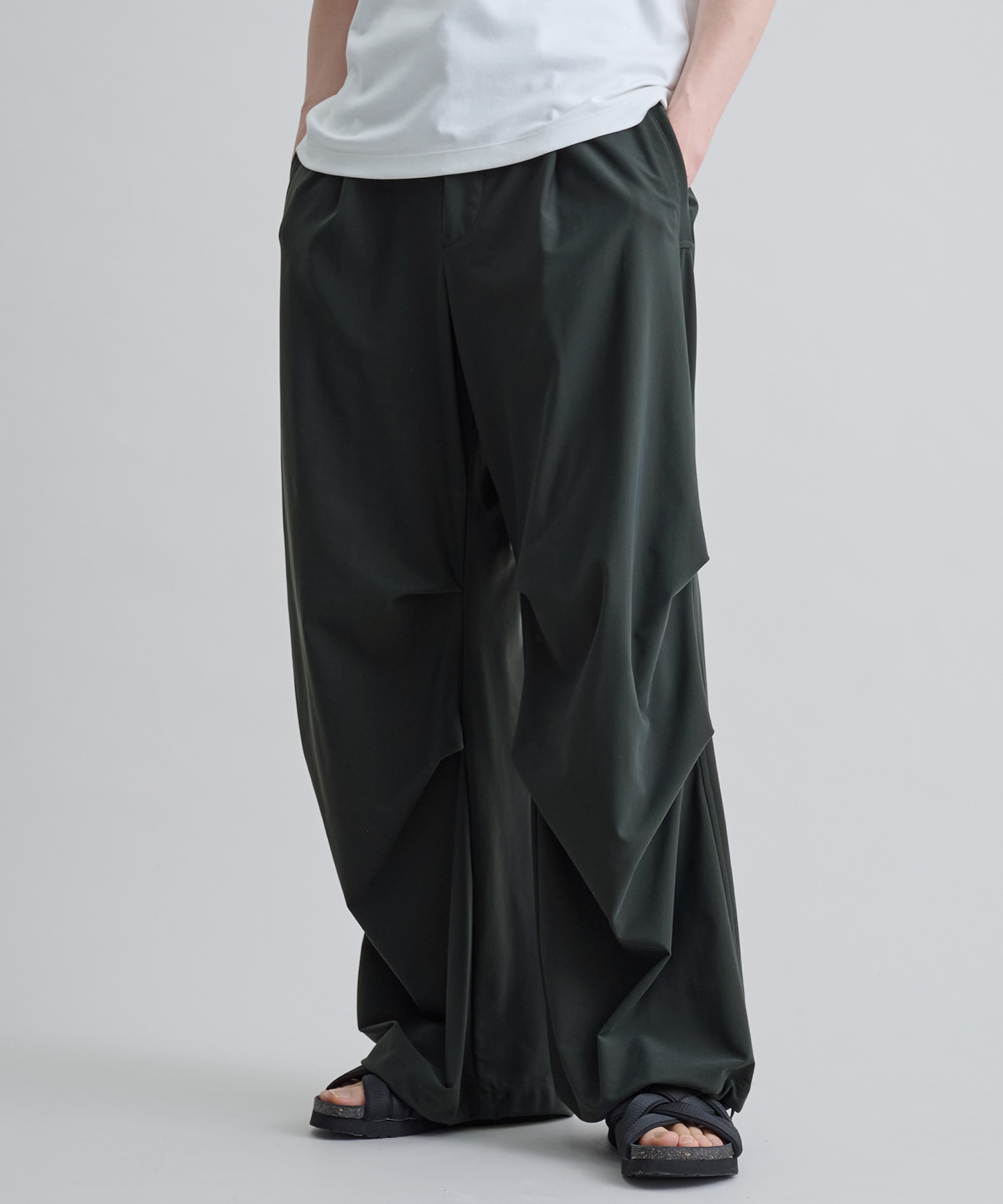 DARK GREY