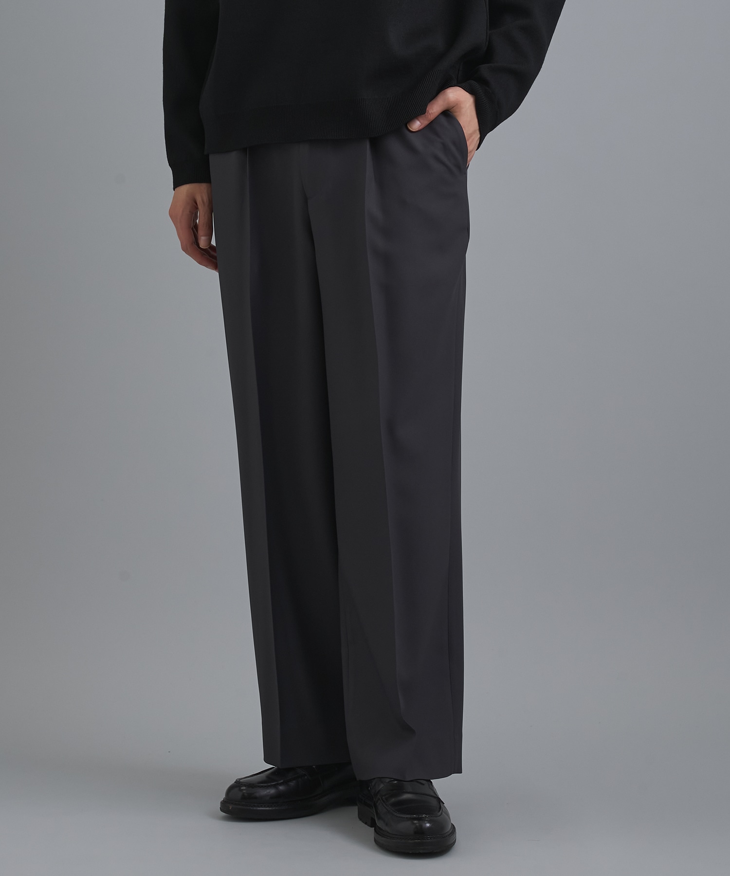 GRツイルエバークリースストレートスラックス(1 GREY): : メンズ