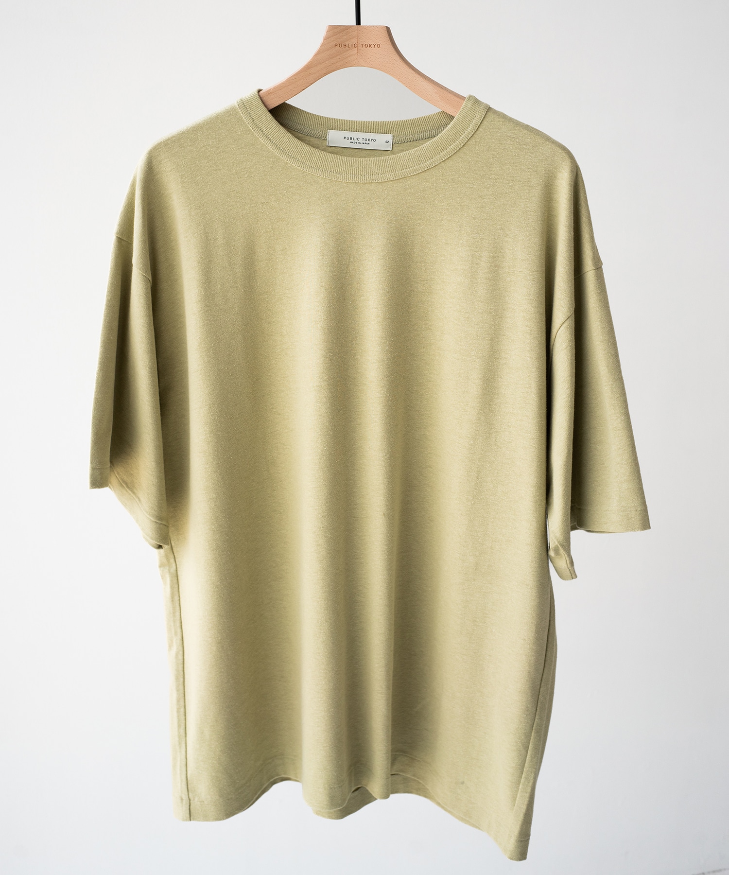 LIGHT GREEN