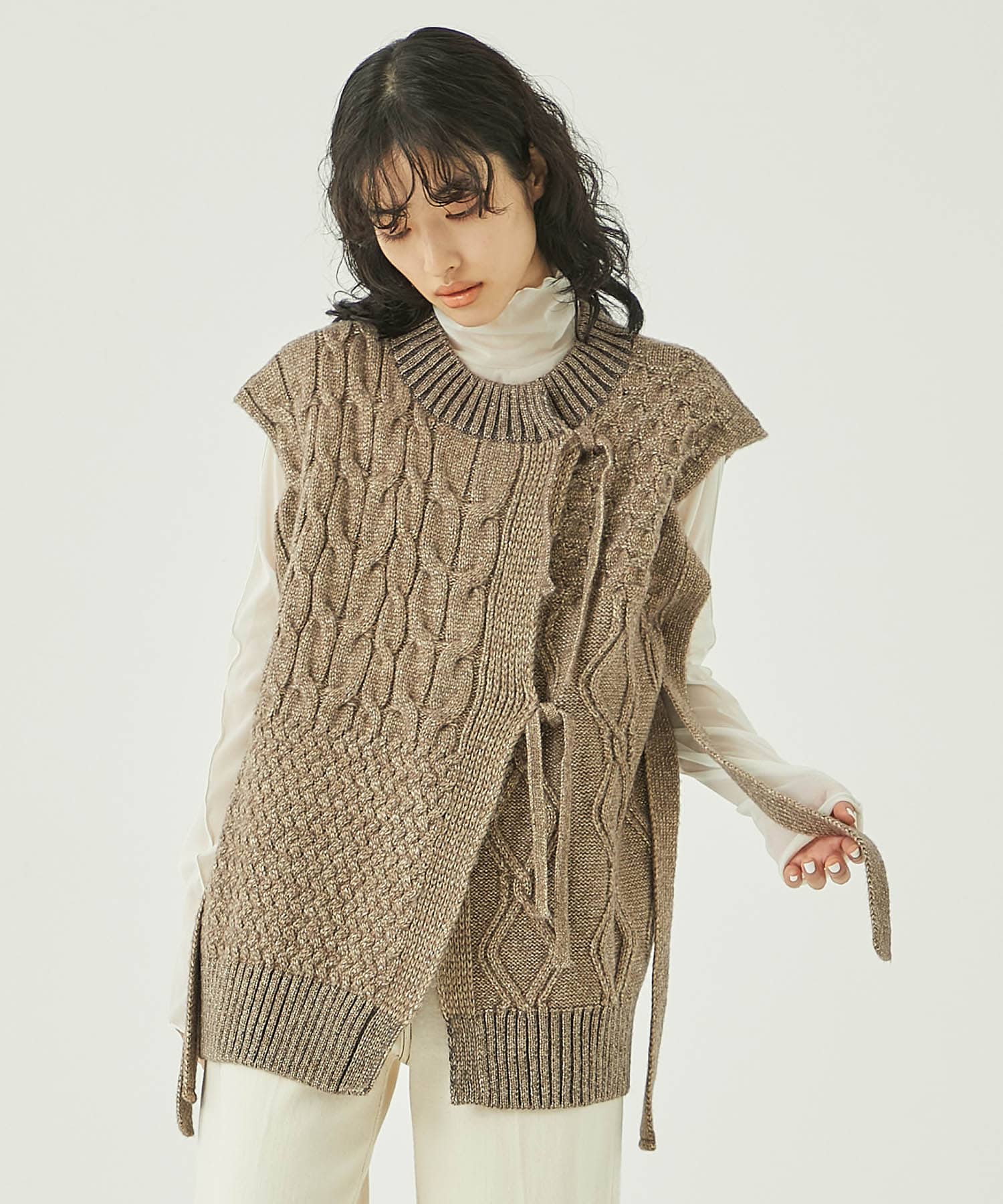 162530015200 BEIGE FREE GILET KNIT MIX パターンミックスニットジレ