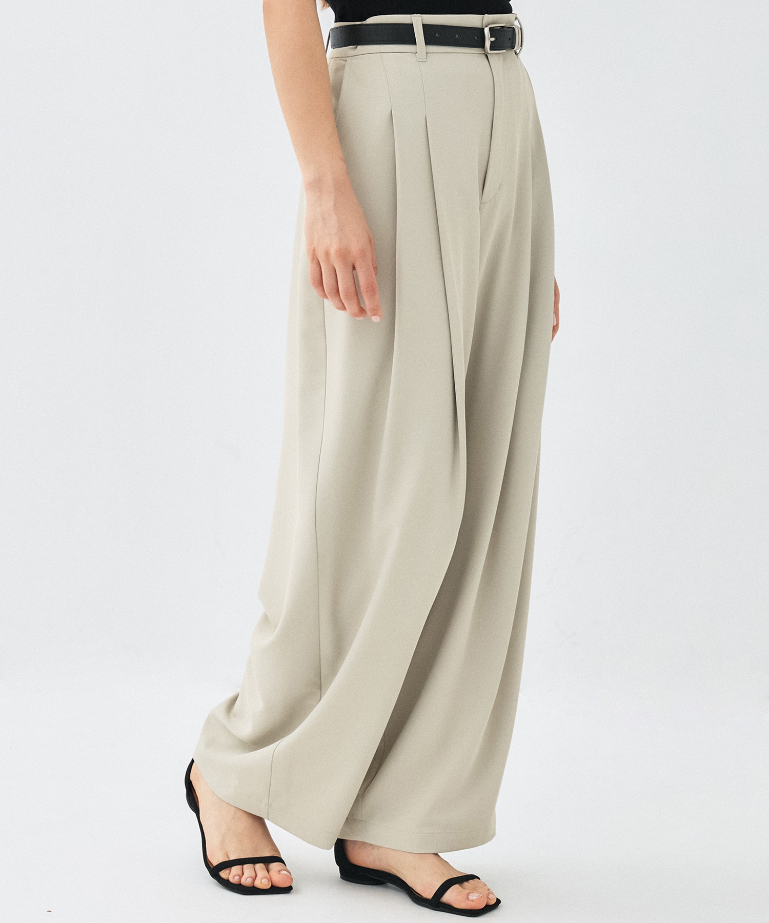 LIGHT BEIGE