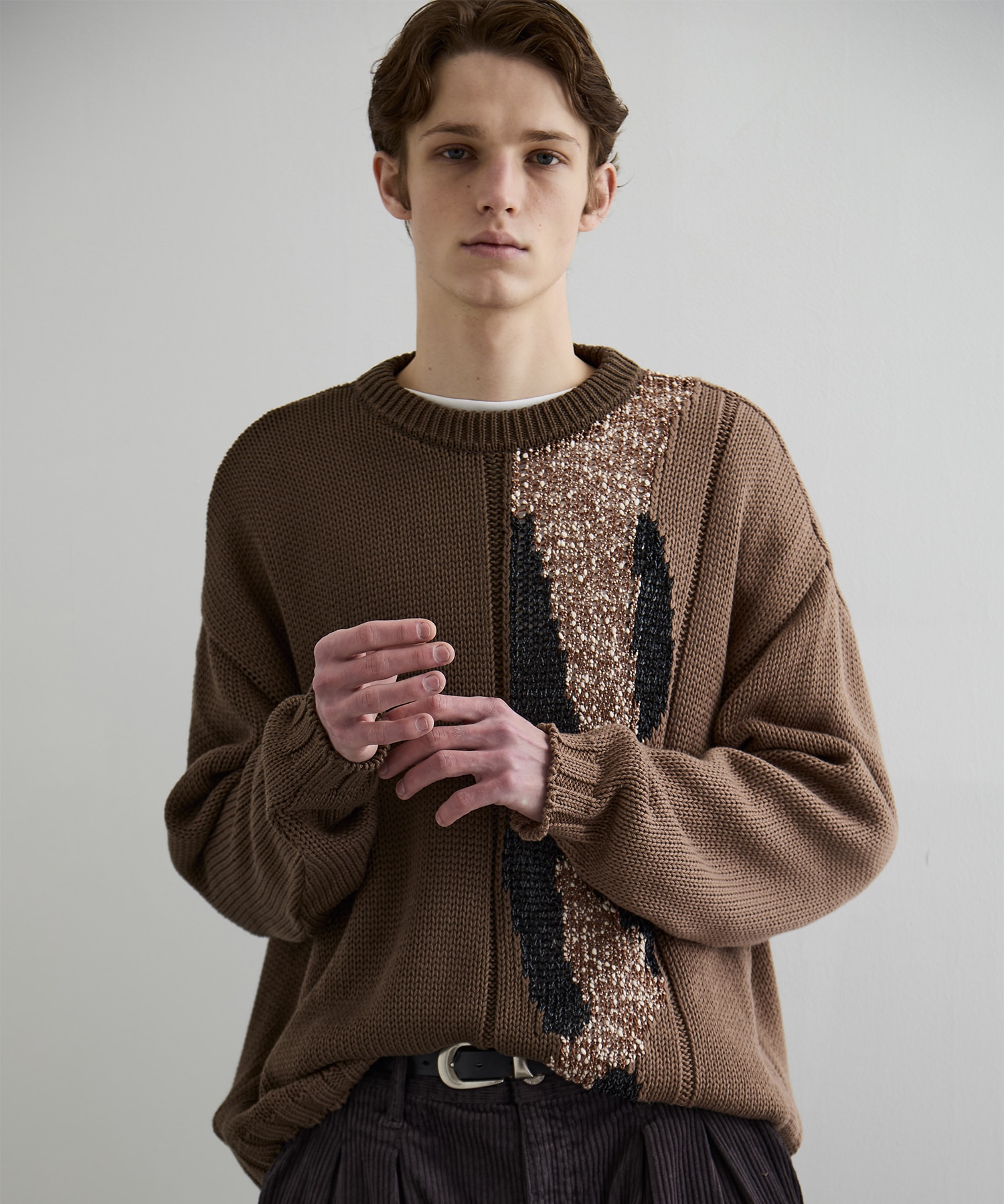 ミックスヤーンアートニット