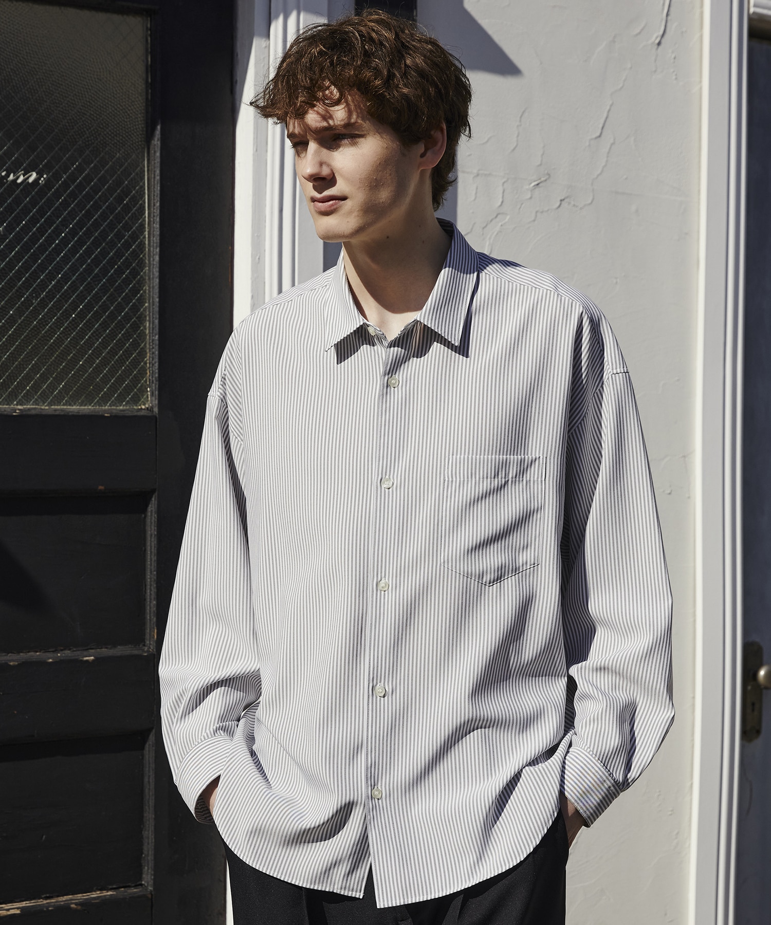 コンフォートリラックスレギュラーシャツ