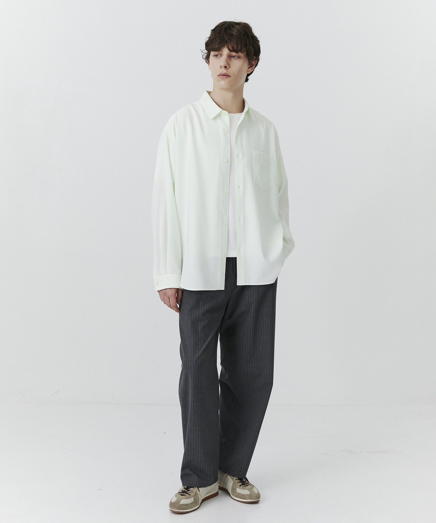 コンフォートリラックスレギュラーシャツ