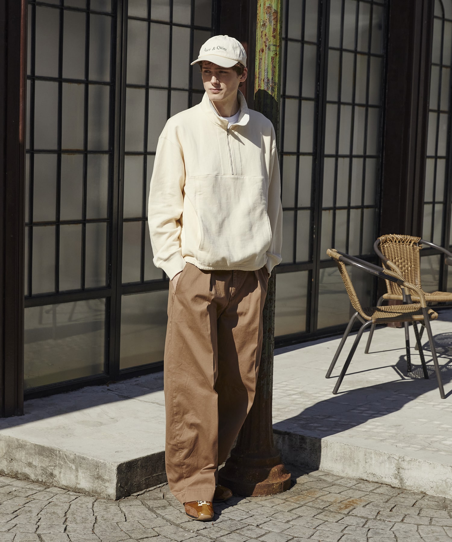 スタンドハーフジップスウェット