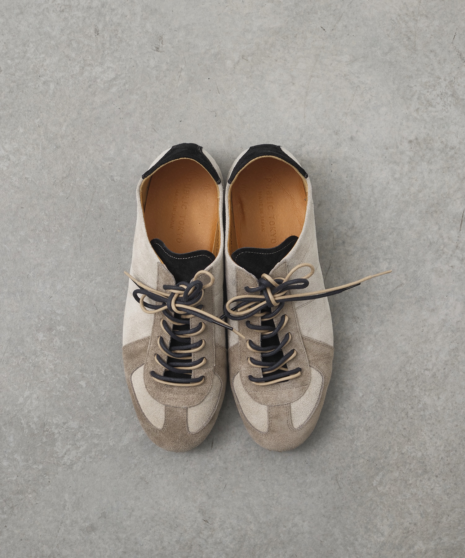 スウェードコンビジャーマントレーナー