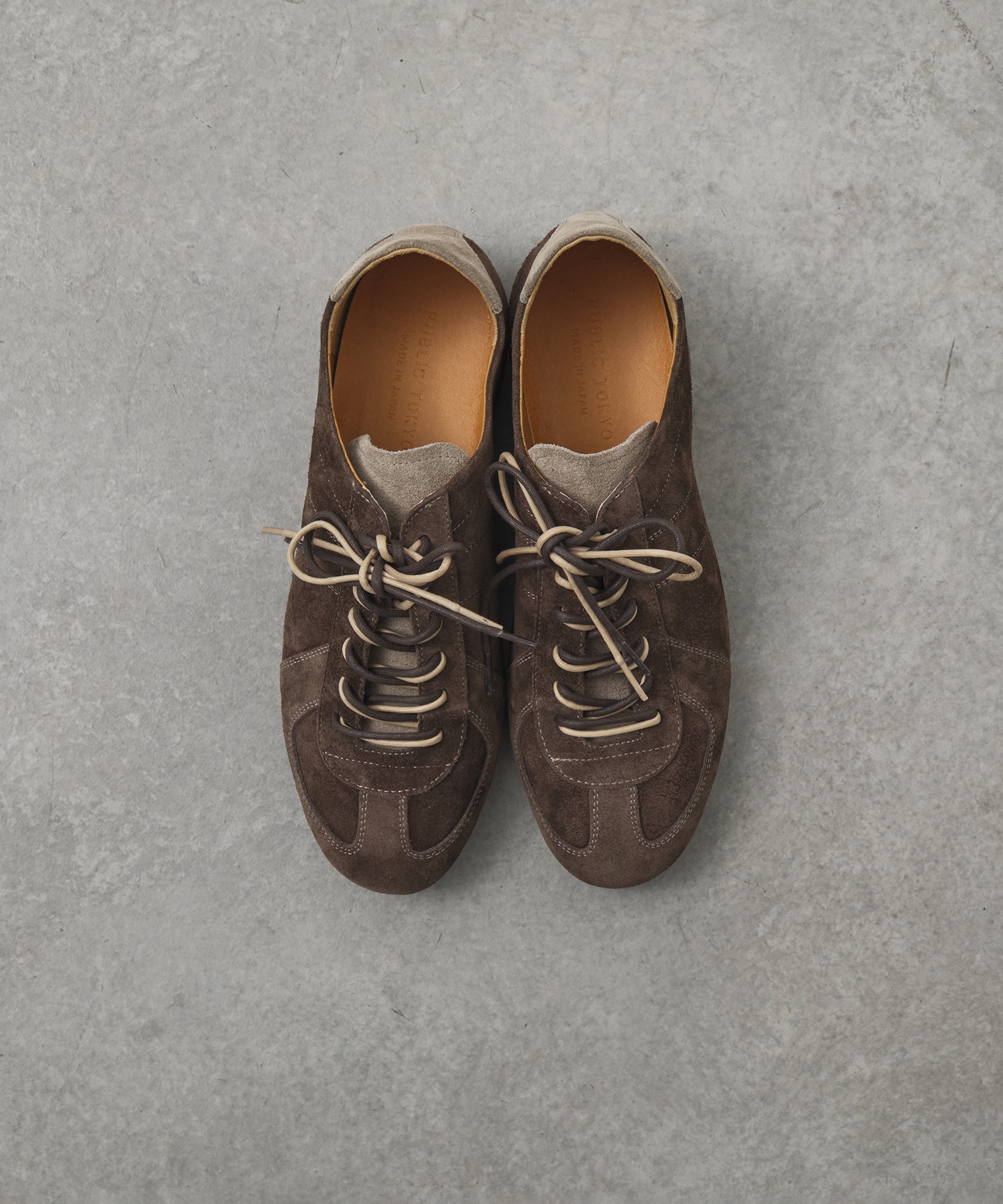 スウェードコンビジャーマントレーナー