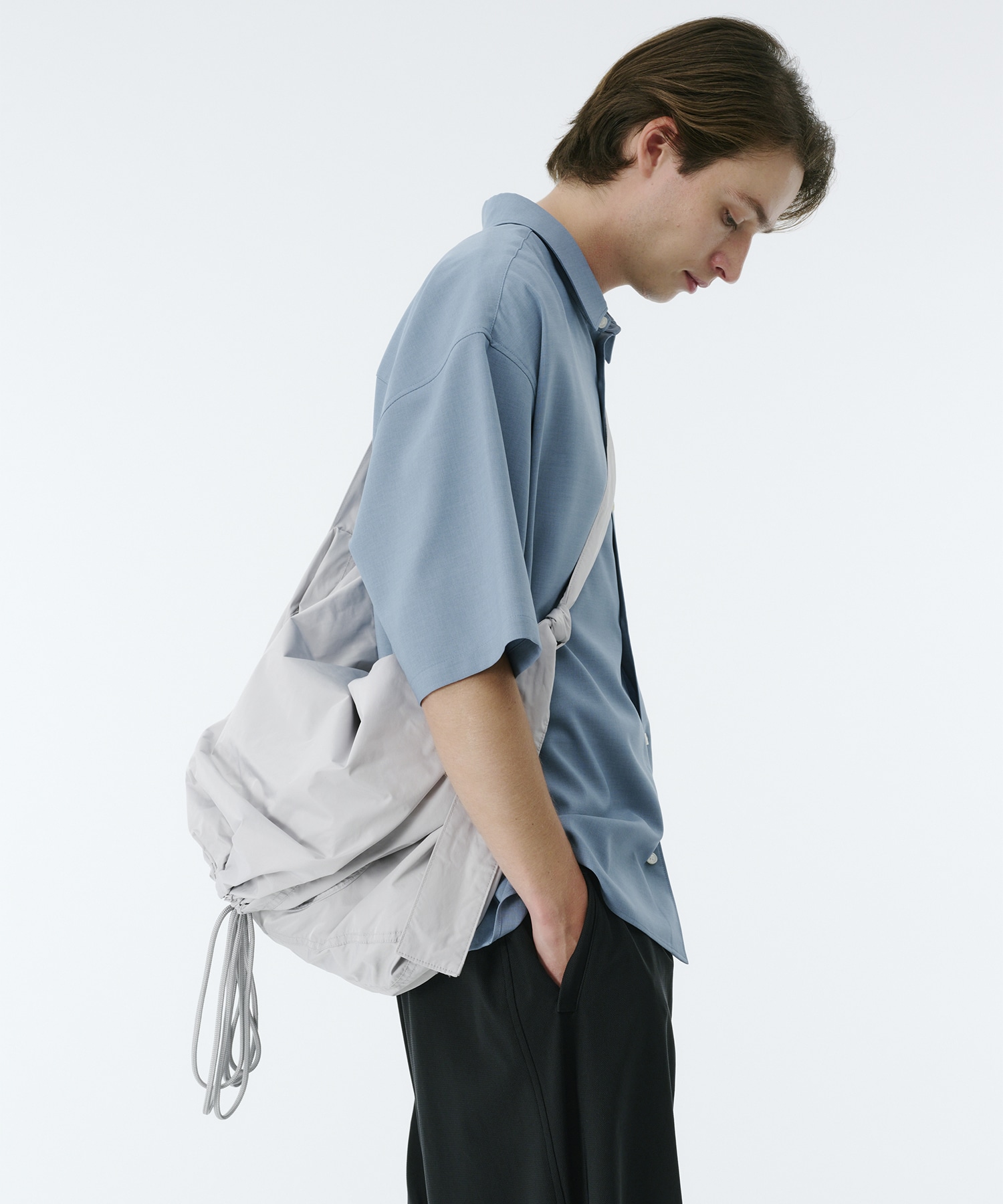 NAPRON/SHIOTA 折ショルダーL