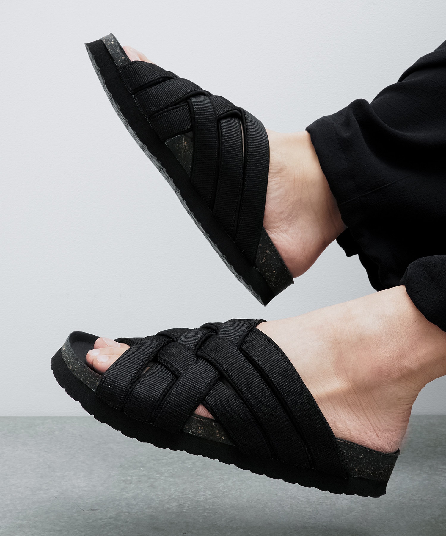 メッシュコルクベッドサンダル