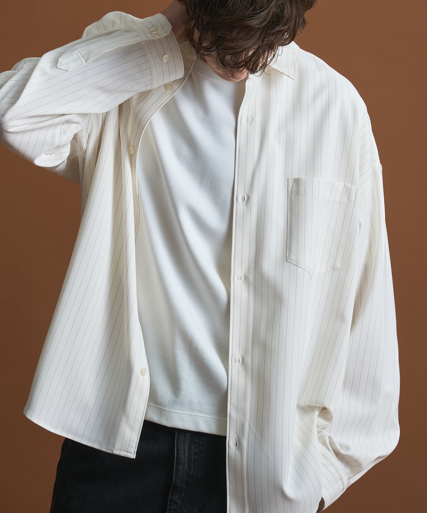 〈新色〉コンフォートリラックスレギュラーシャツ