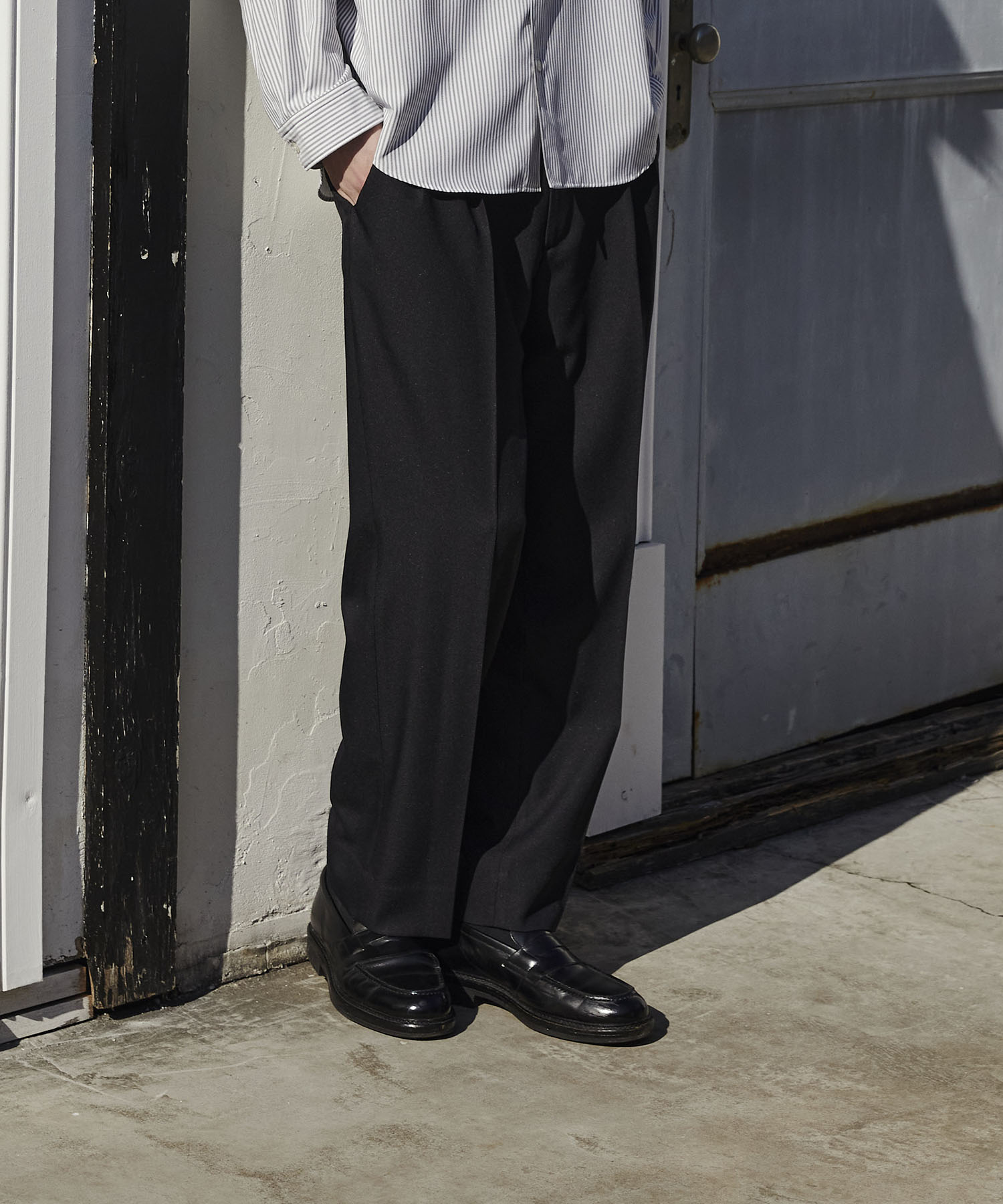 GRツイルエバークリーステーパードスラックス