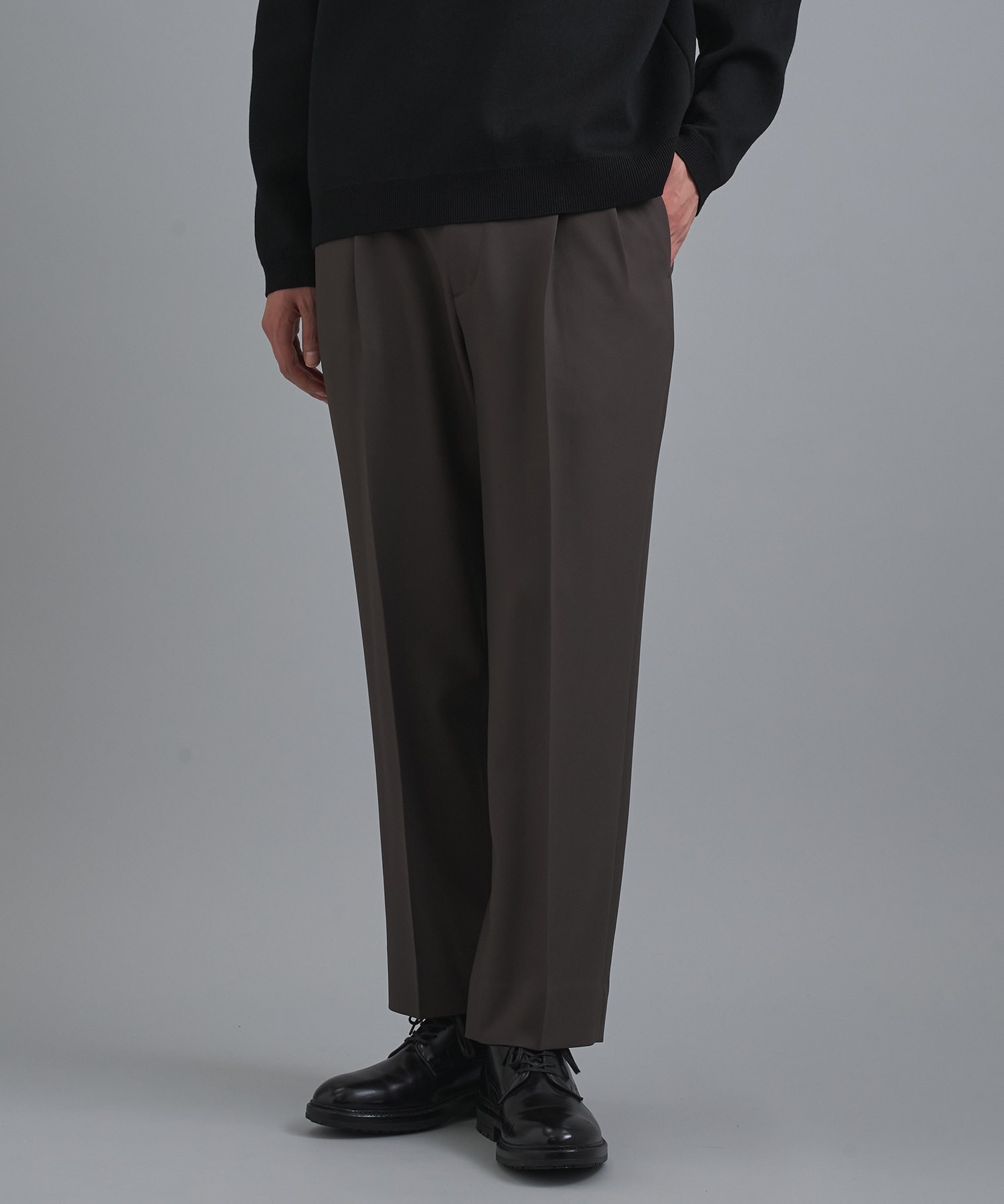 GRツイルエバークリーステーパードスラックス