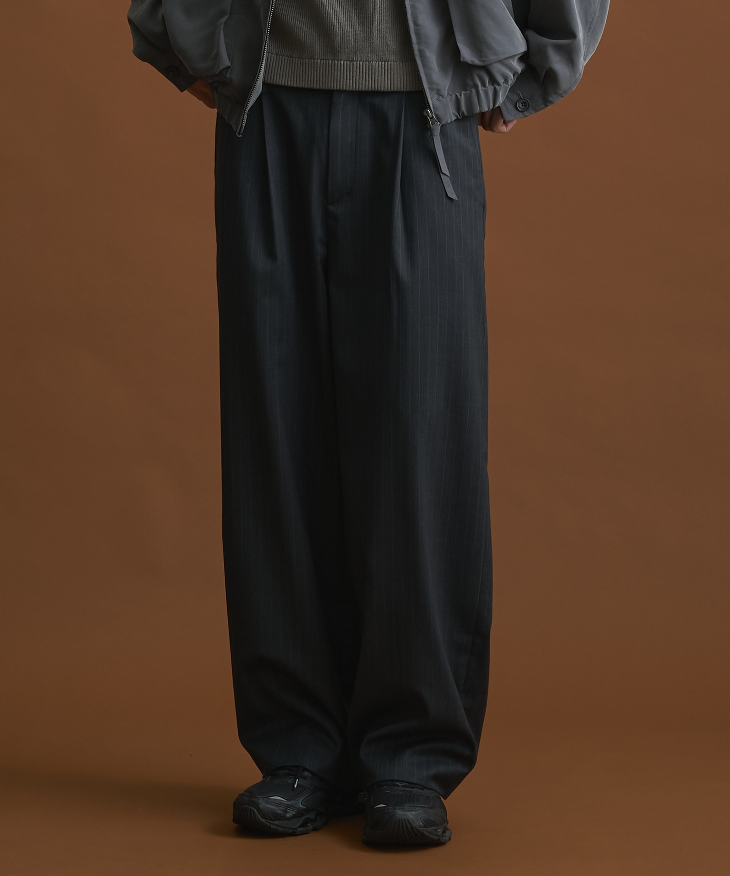 ハイスタンダードデイリースラックス