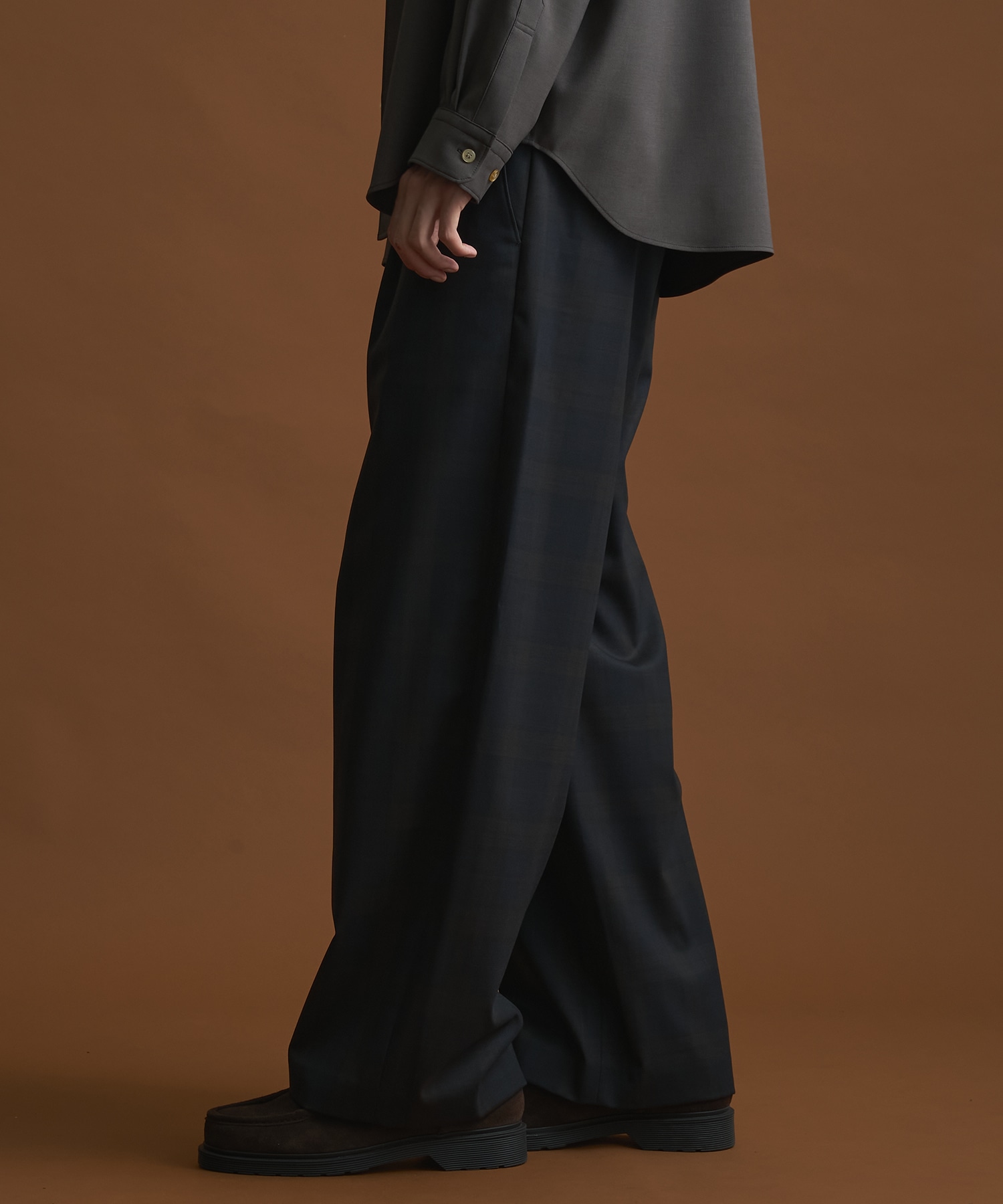 ハイスタンダードデイリースラックス