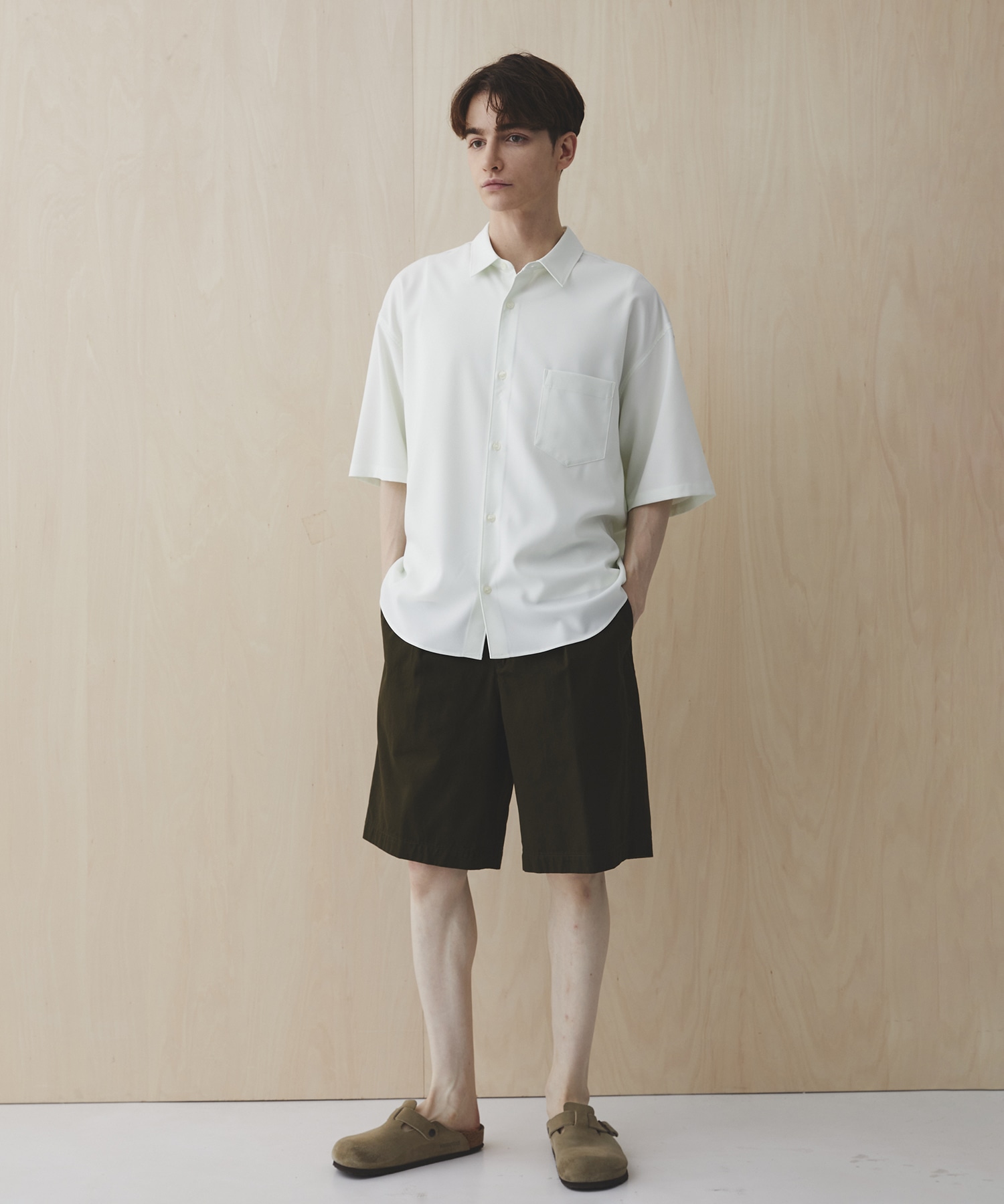 【再入荷】コンフォートリラックスレギュラー半袖シャツ