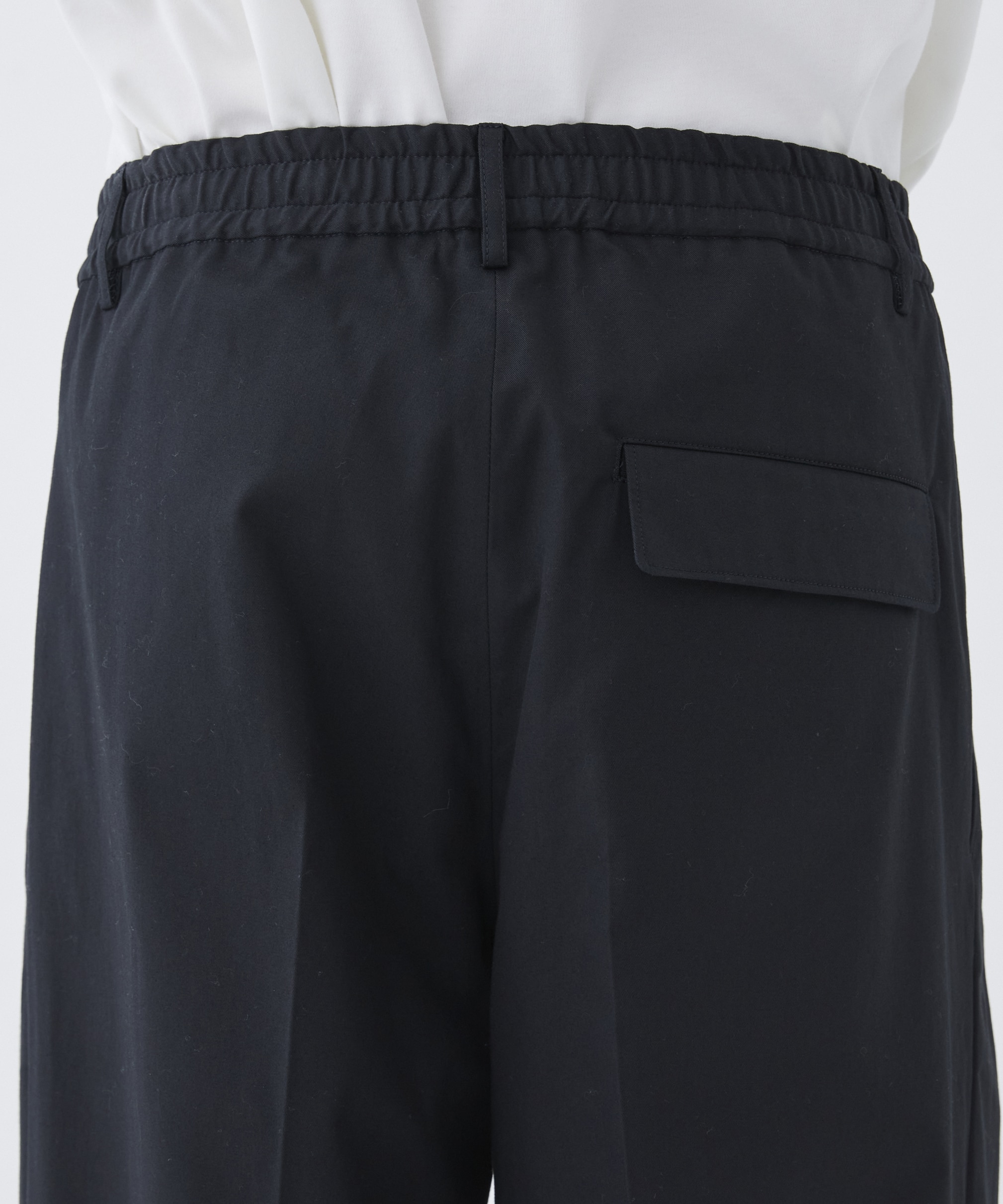 SUMMER LIGHT CHINOS