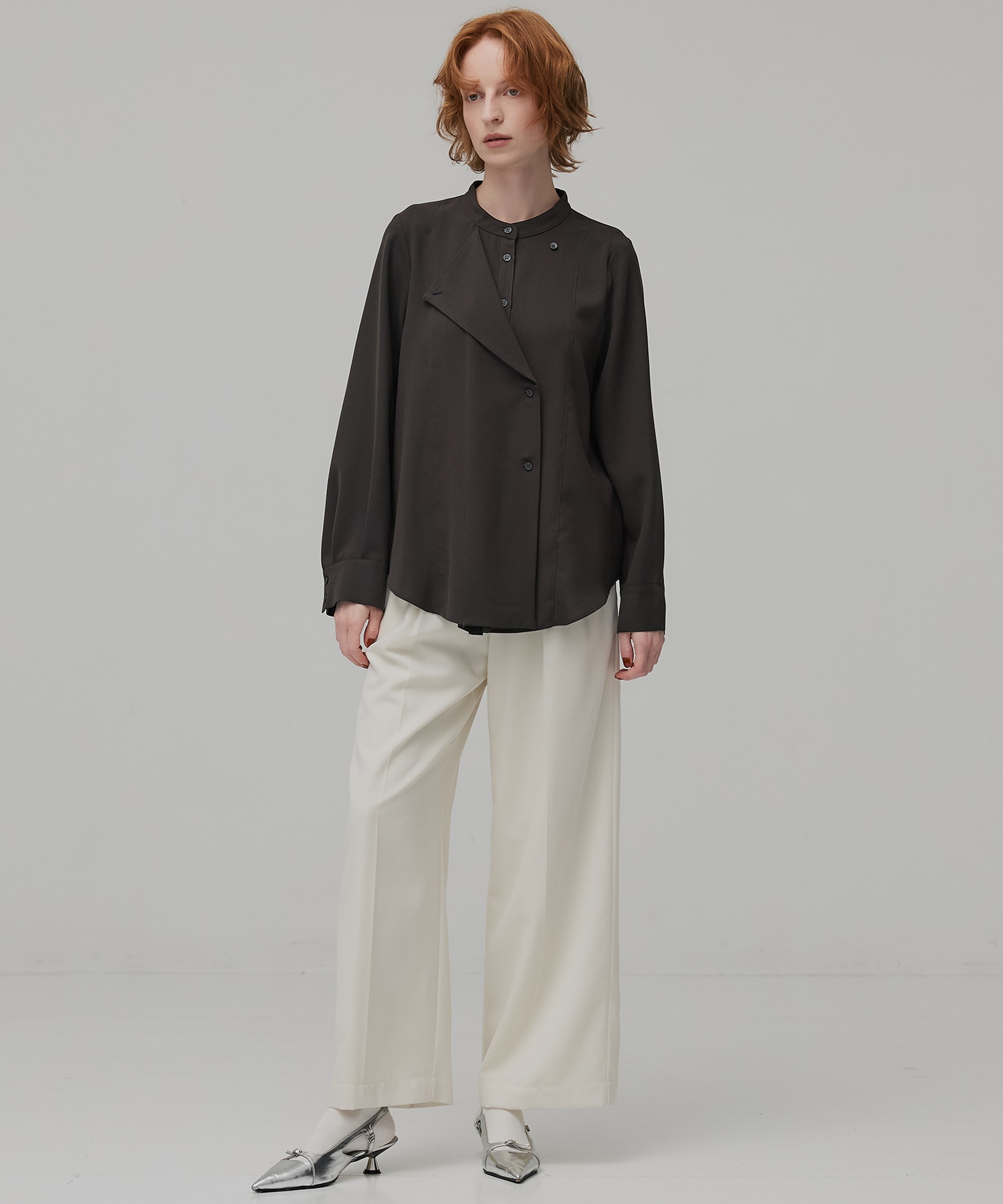 ターンバックバンドカラーシャツ