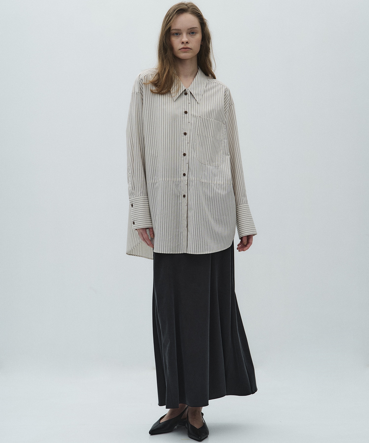 シングルポケットオーバーシャツ