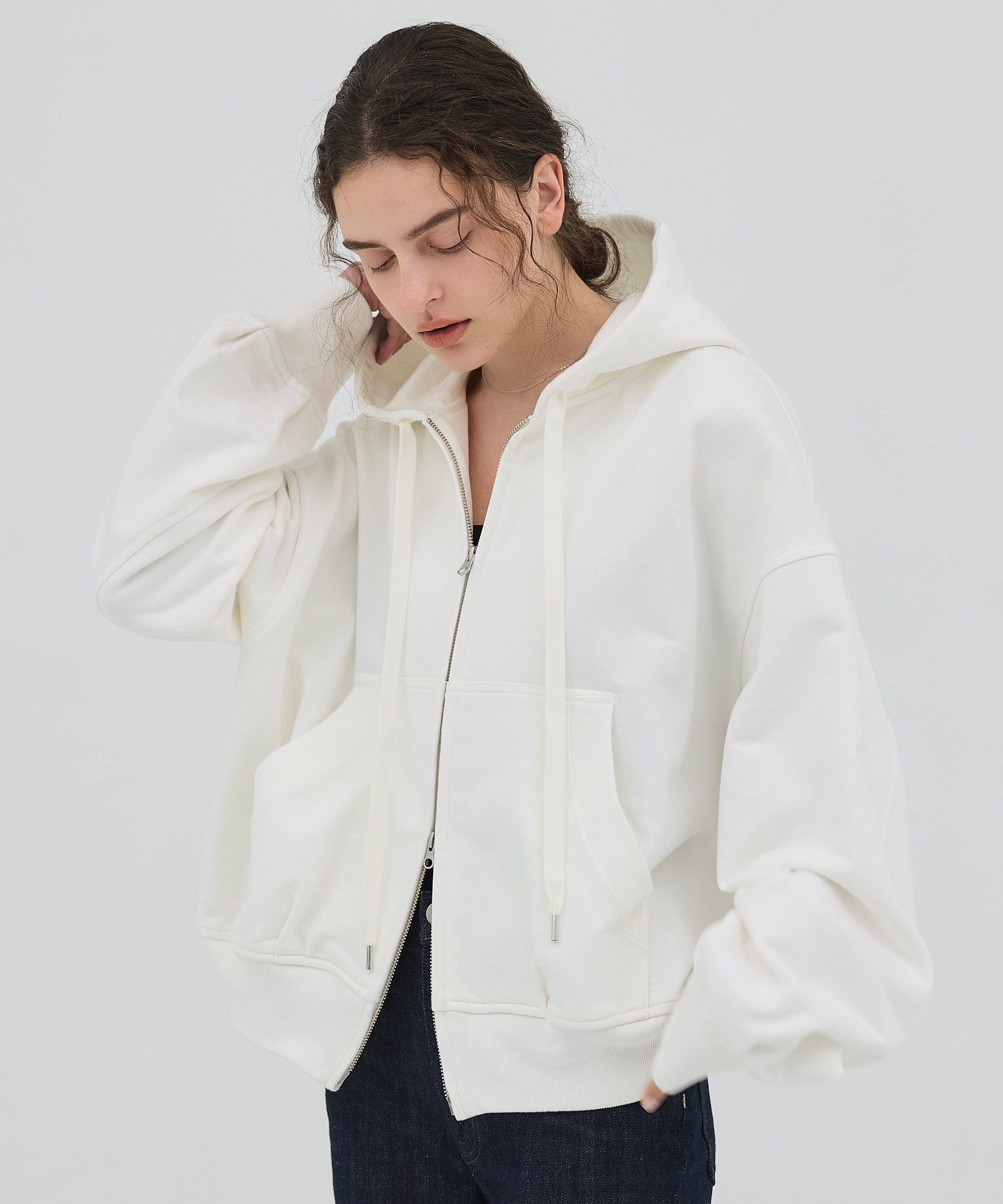 極 オーバーサイズバルーンフーディ