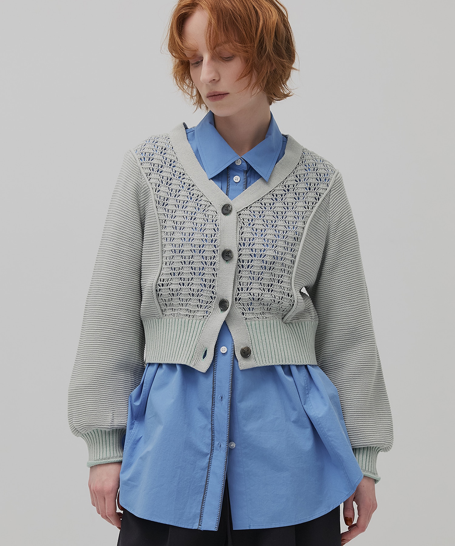 エアロVネックニットカーデ