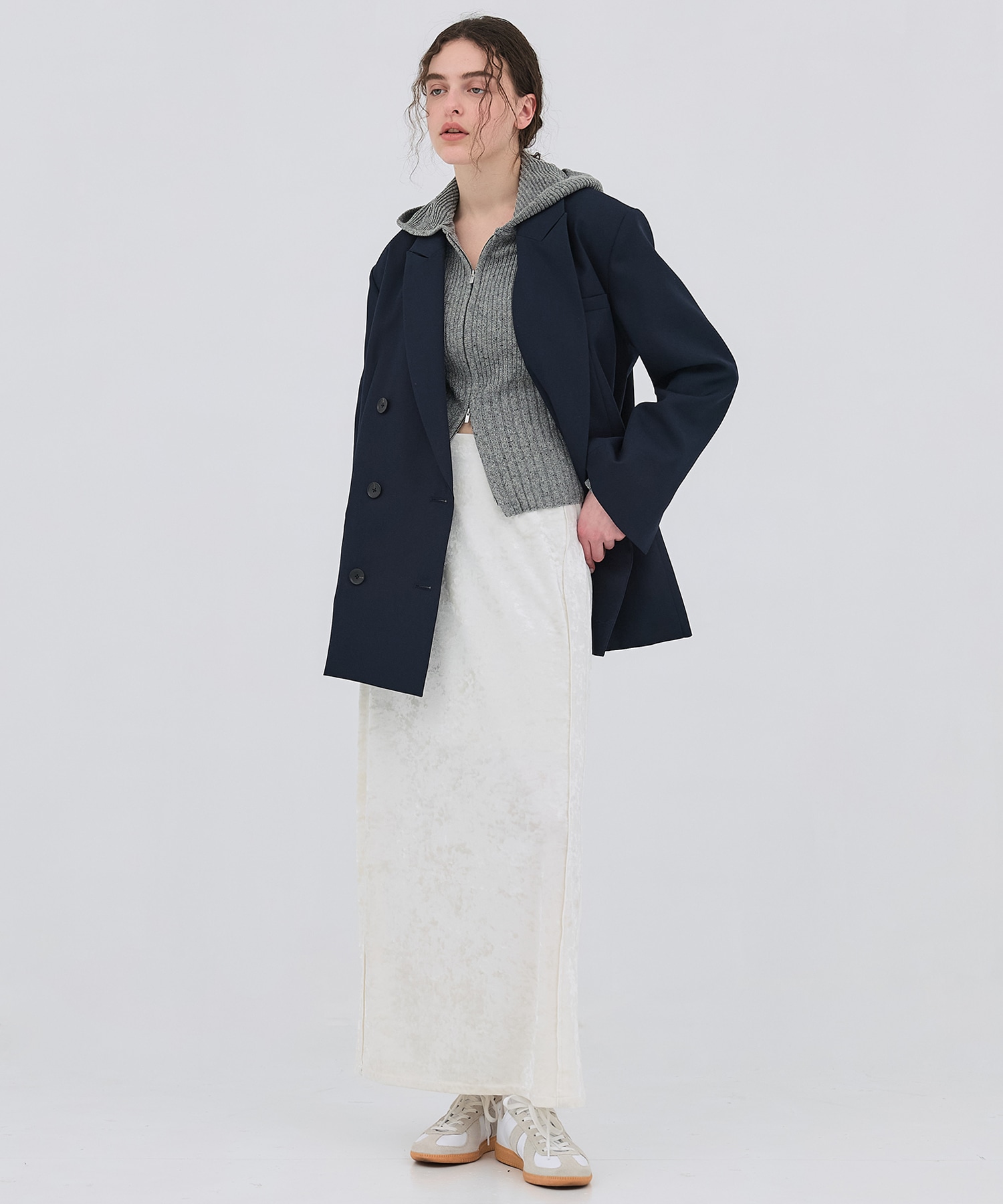 リブニットジップフーディ