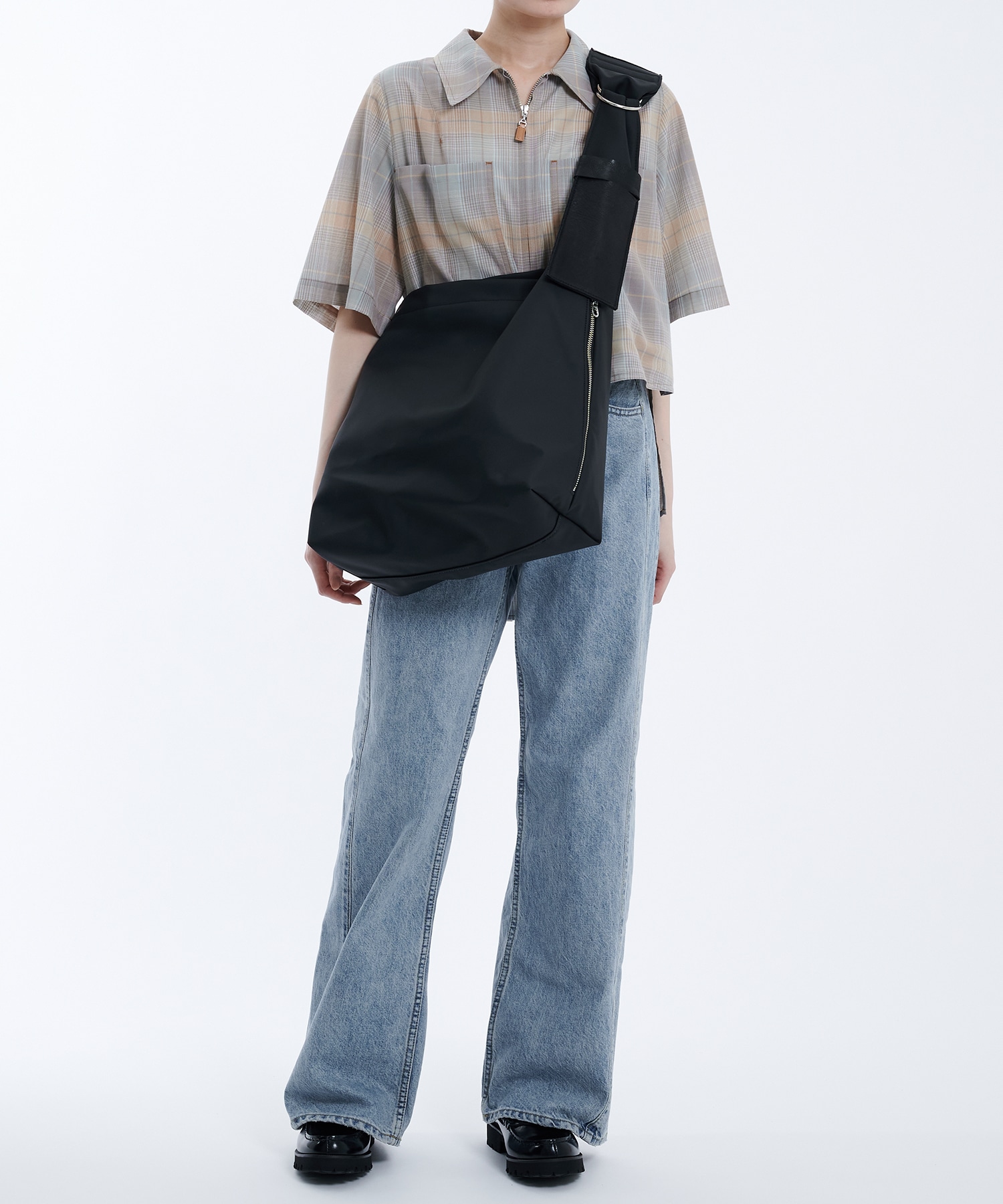 yrz タスキショルダーBAG M
