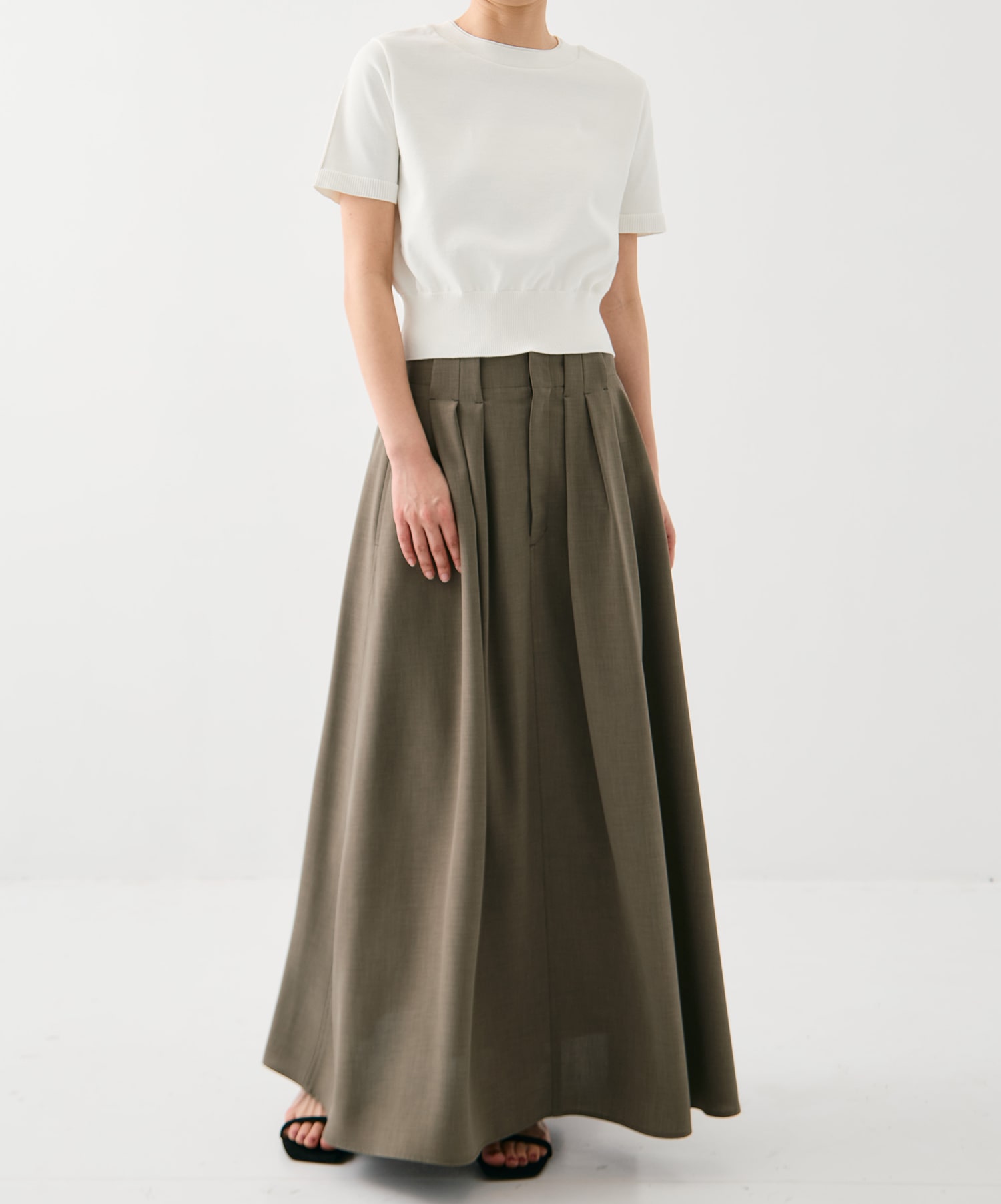 コットンハーフスリーブニット