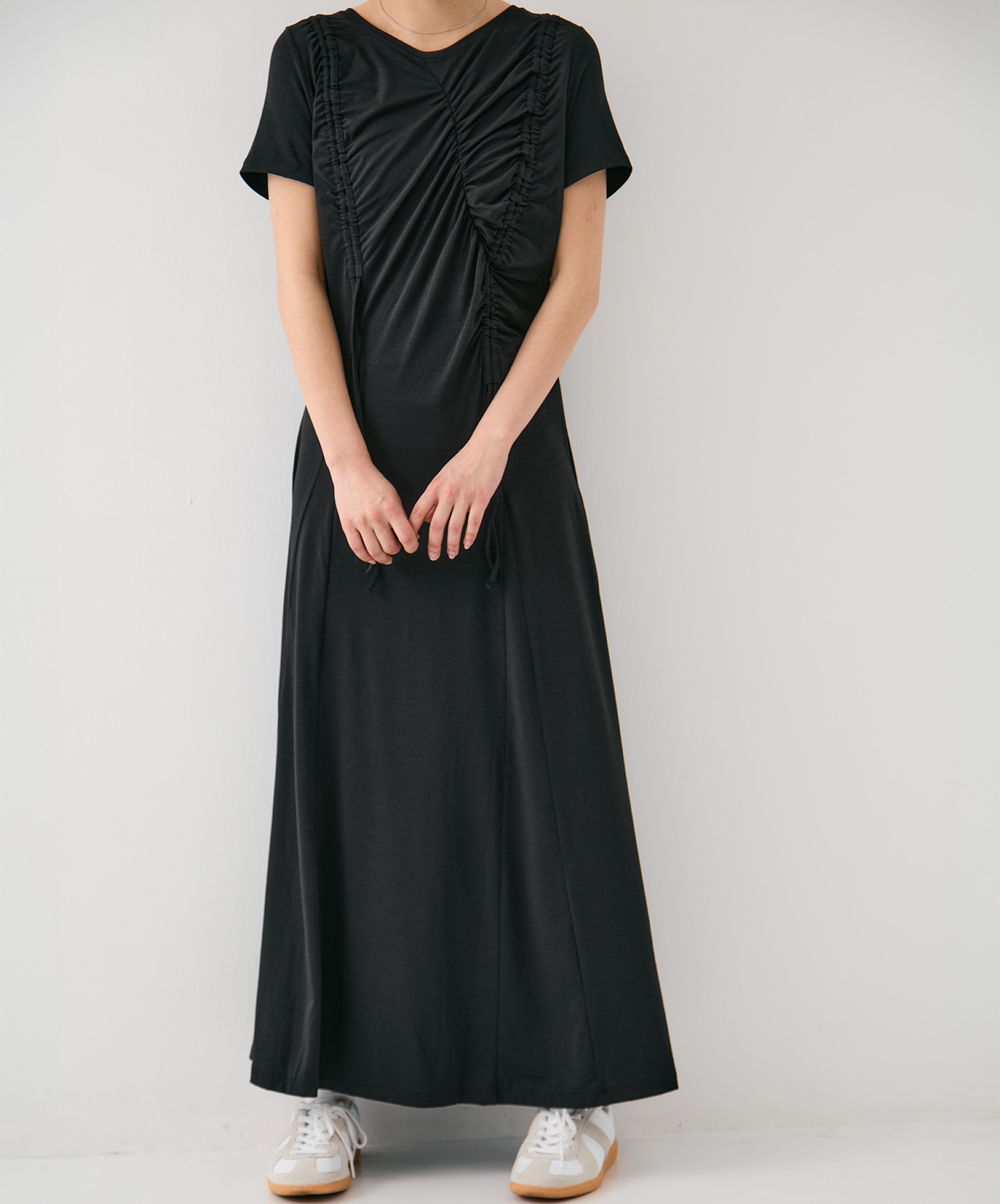 ギャザードレープカットソーワンピ