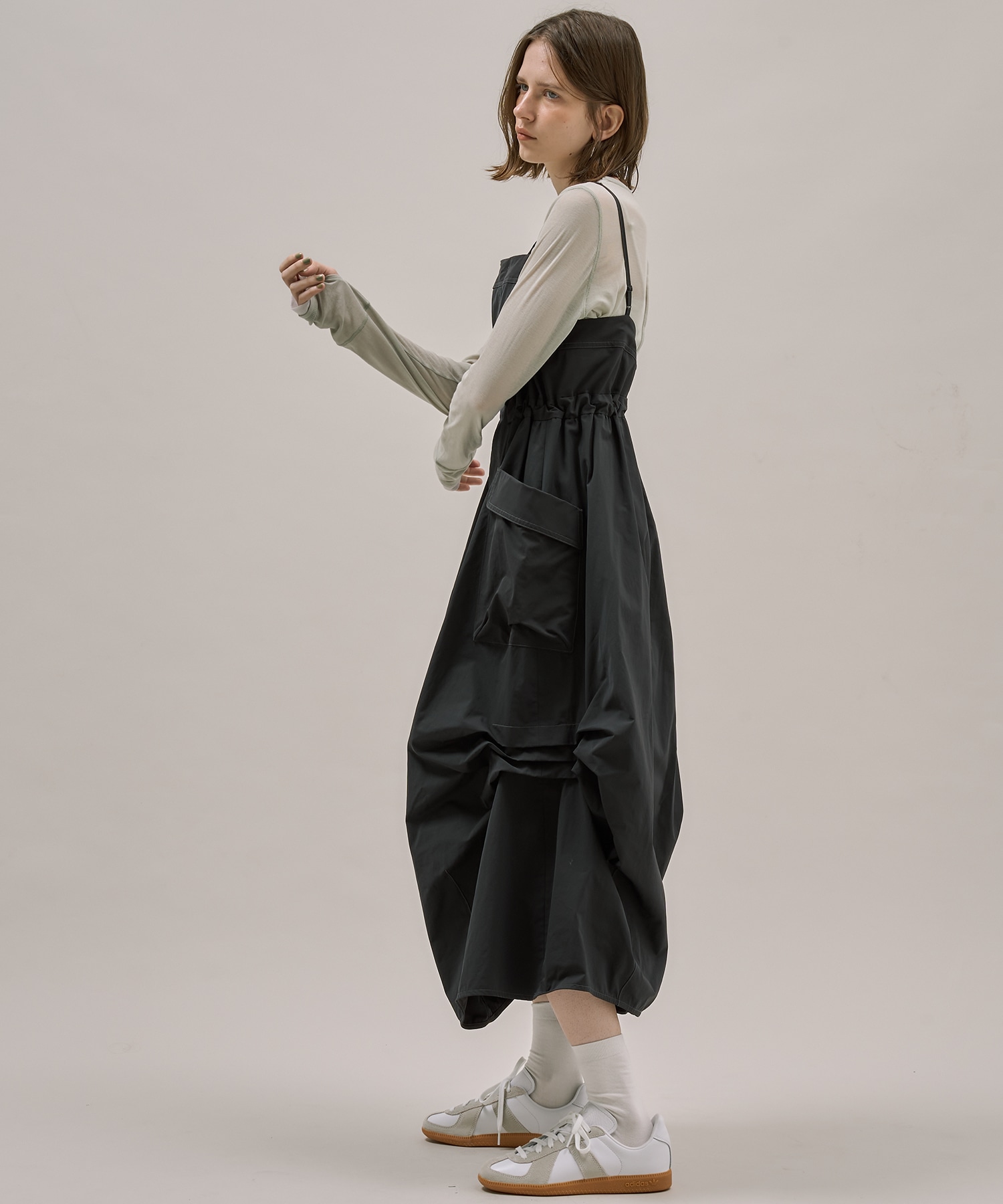 レイヤースリーブシアートップ