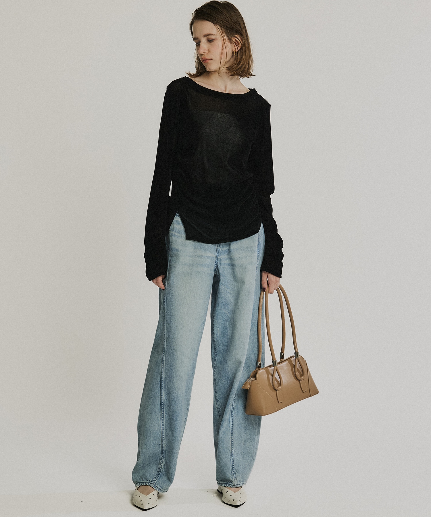 シャーリングベロアチュールスリットTOP