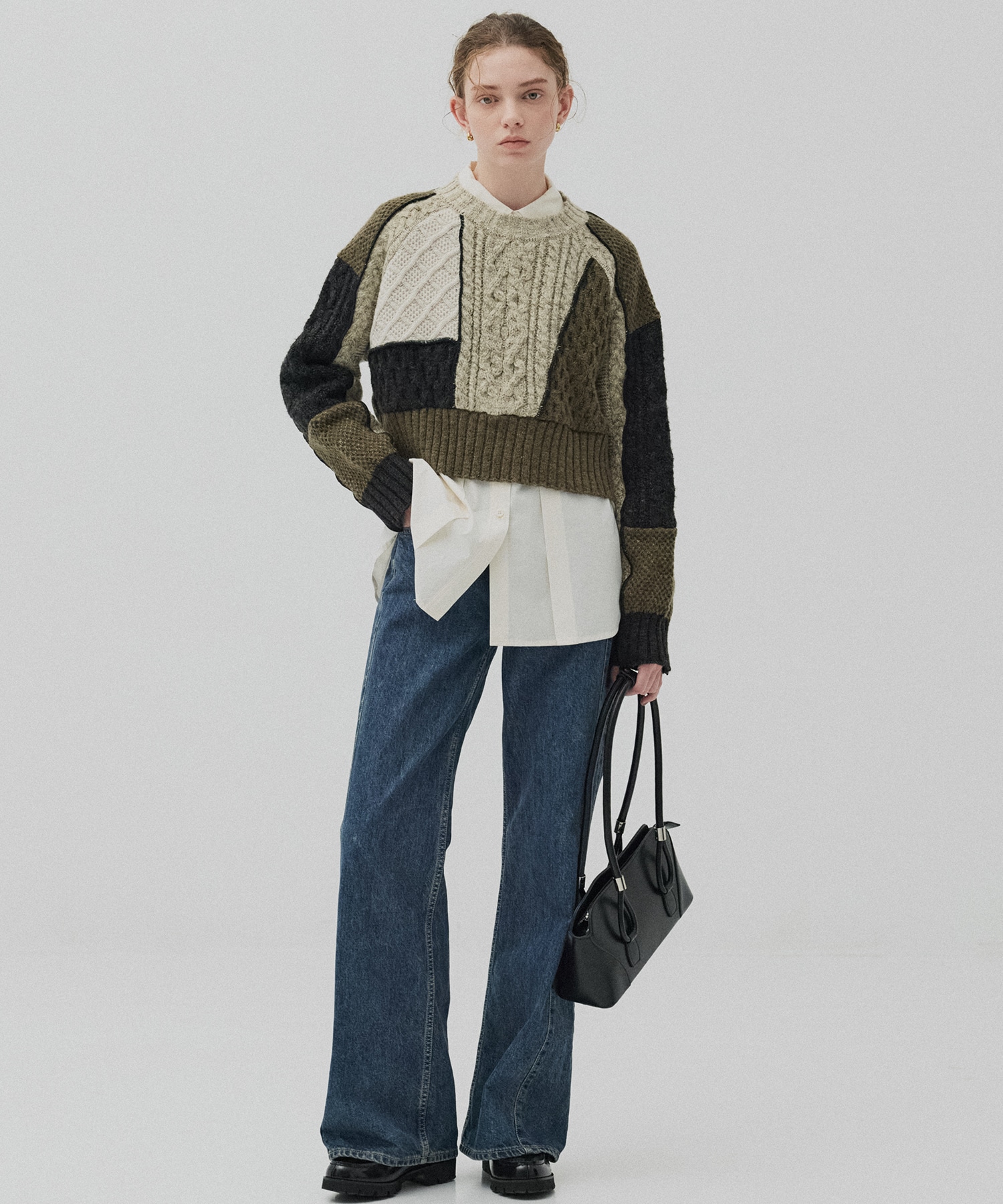 ケーブルパッチワークニット