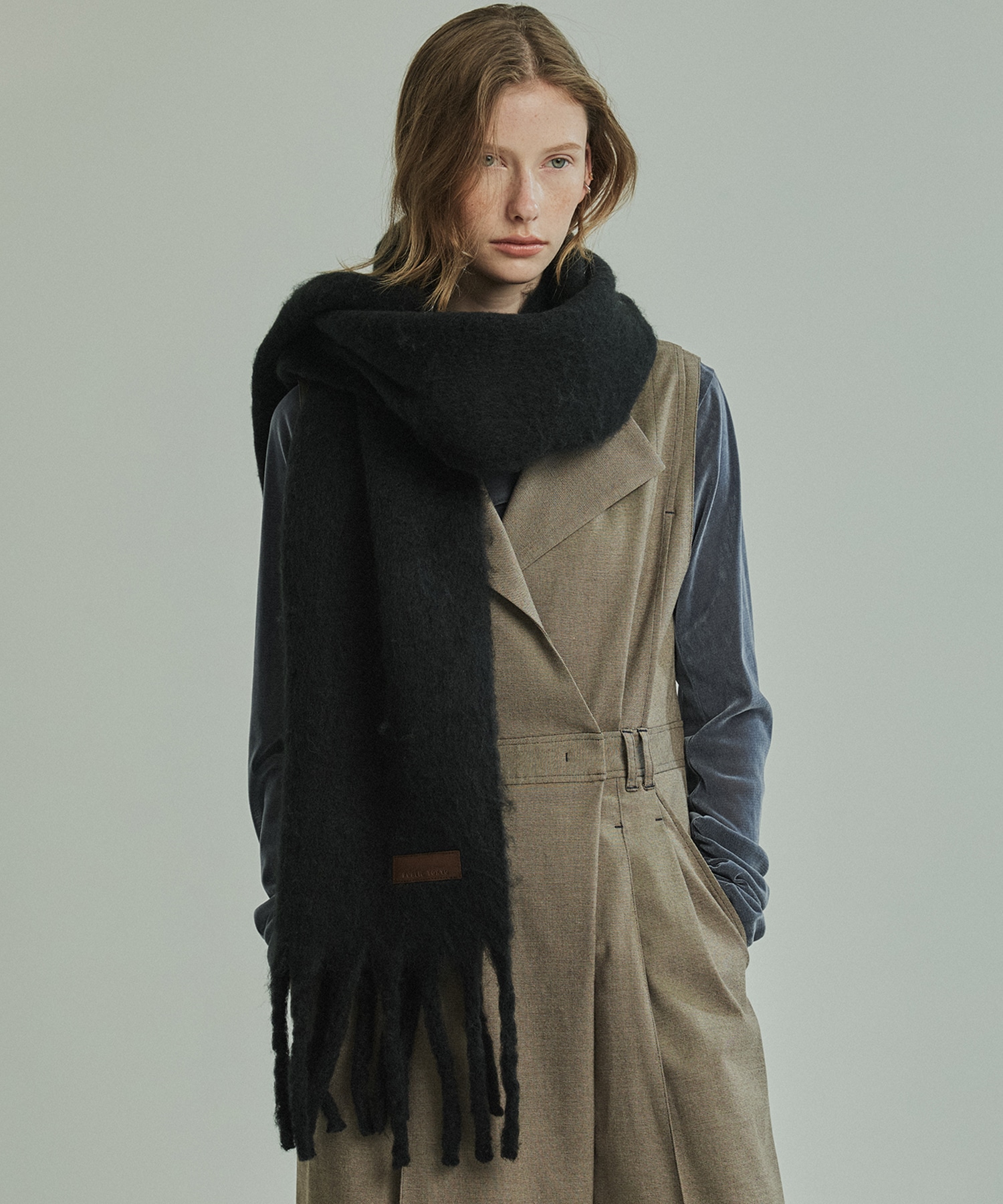 ヘアリーフリンジマフラー