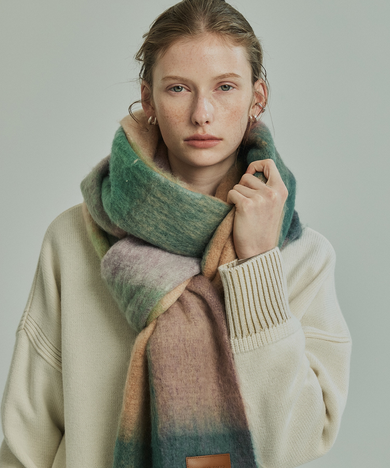 ヘアリーフリンジマフラー