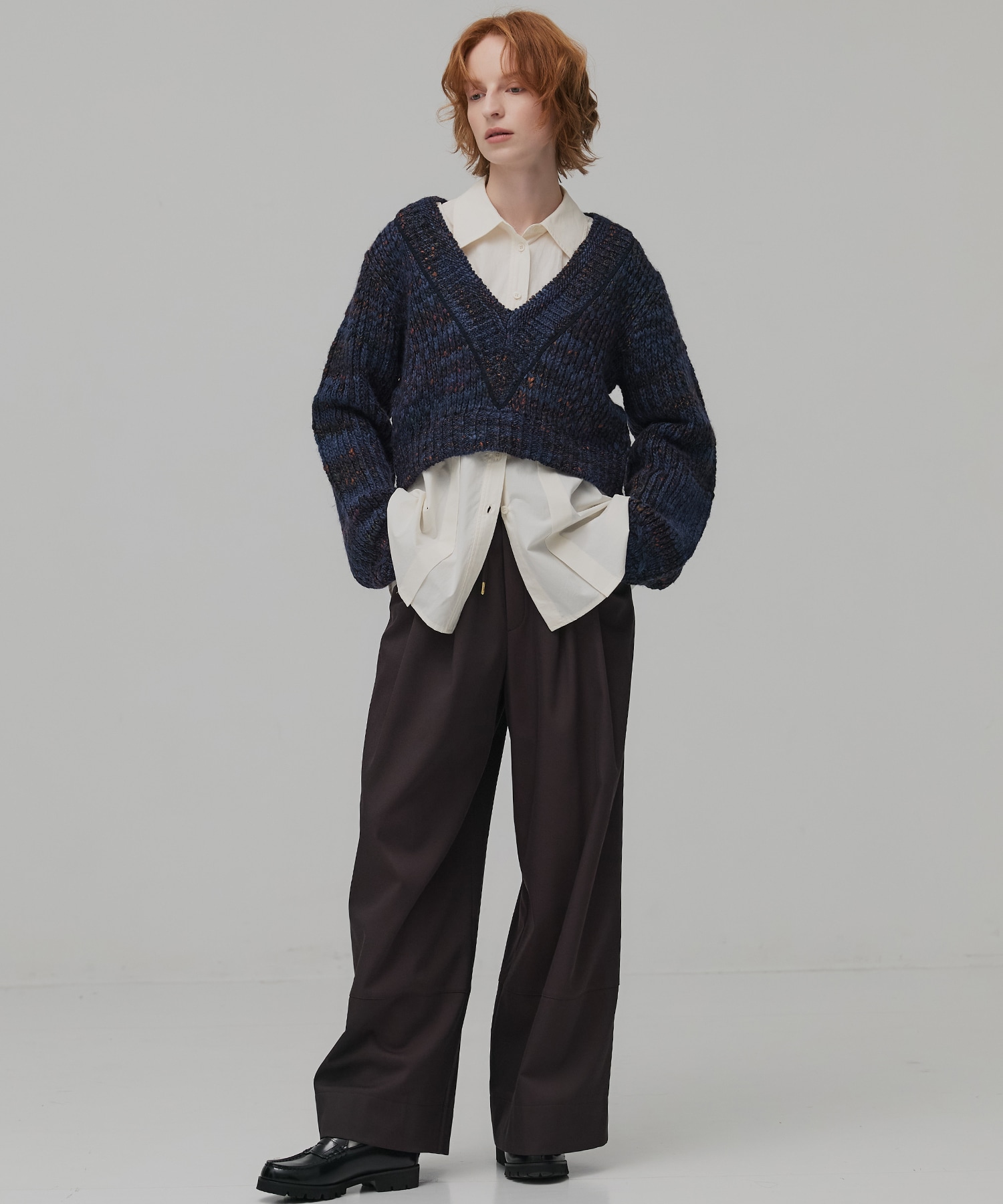 ミックスカラーVネックニット