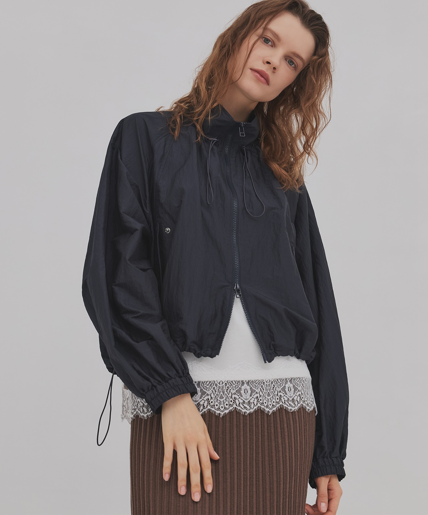 エアロンスタンドシェルジャケット