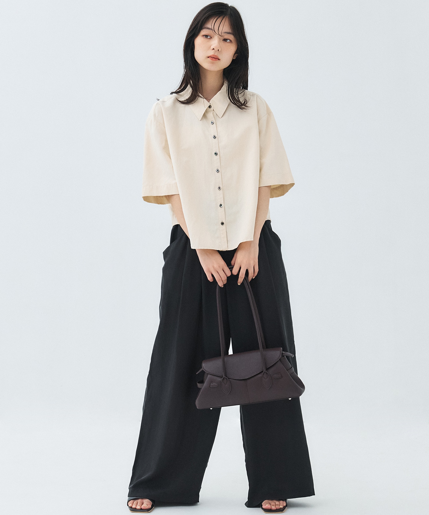 リネンレーヨンミドルスリーブシャツ