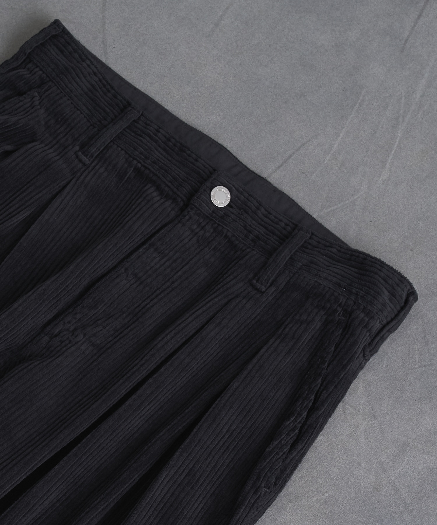 ガーメントダイコーデュロイバギー