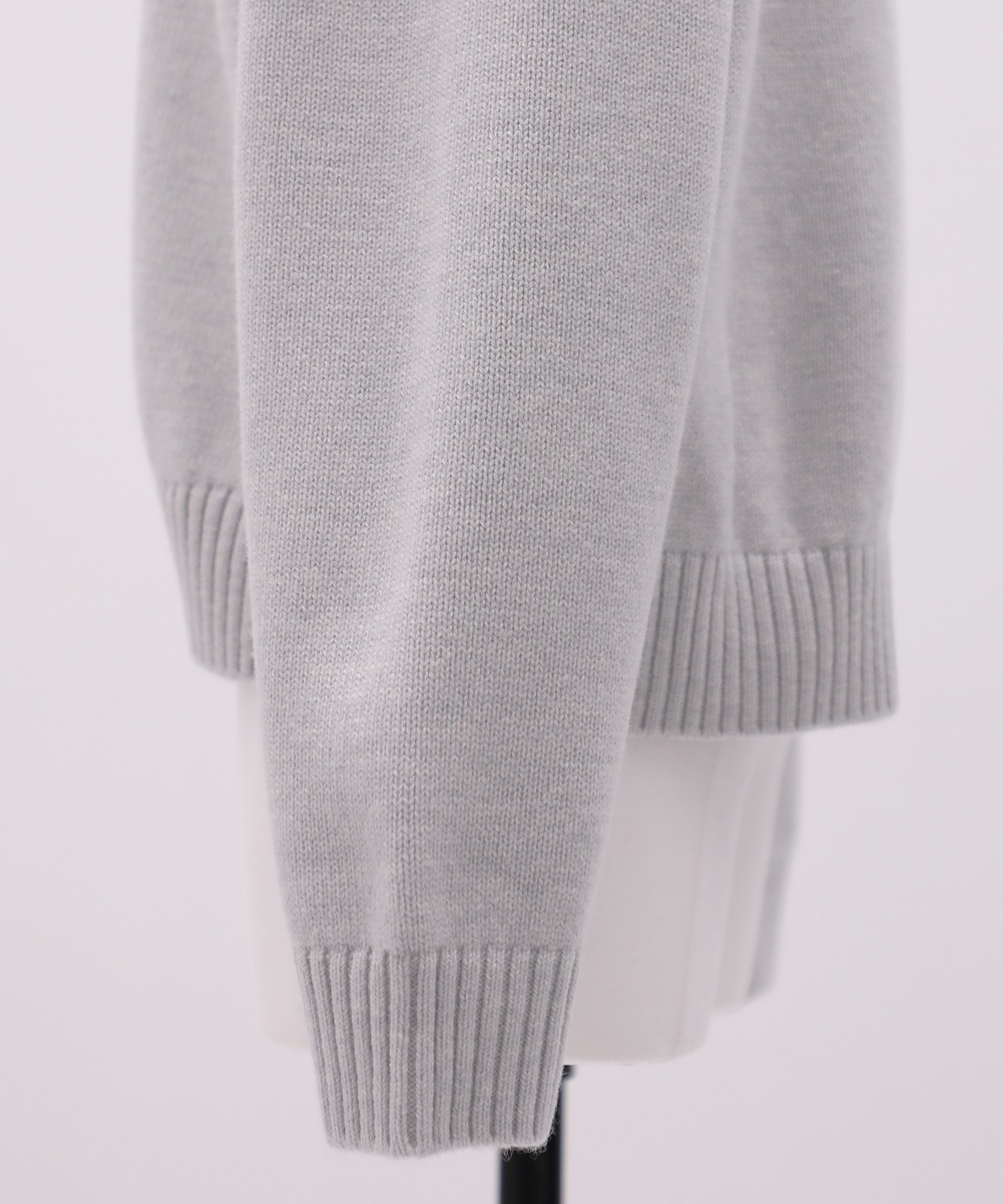【WEB先行発売】エアウールクルーネックニット