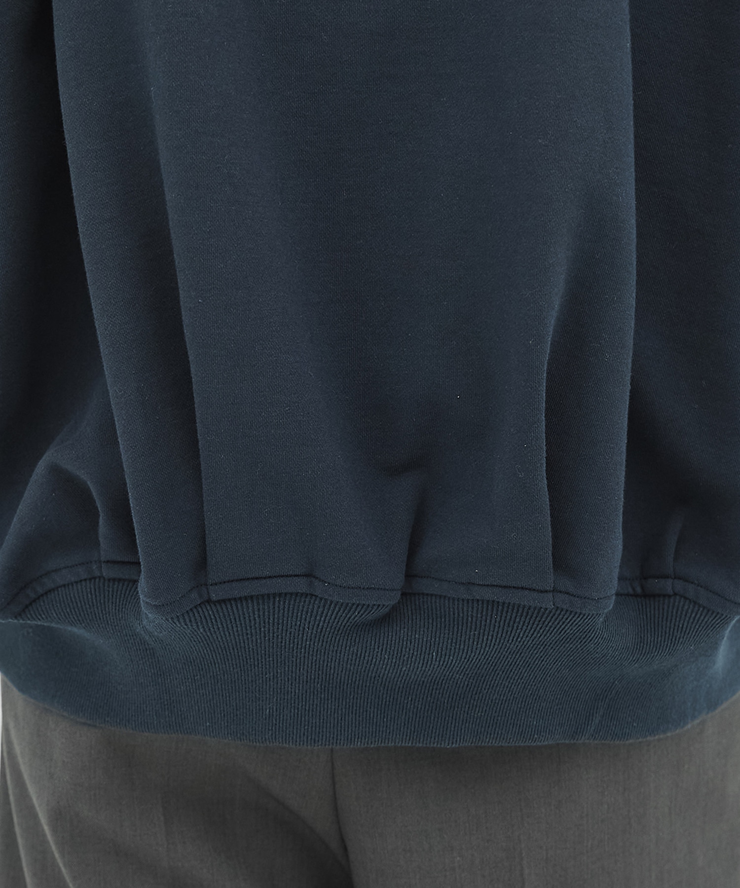 極 オーバーサイズバルーンフーディ