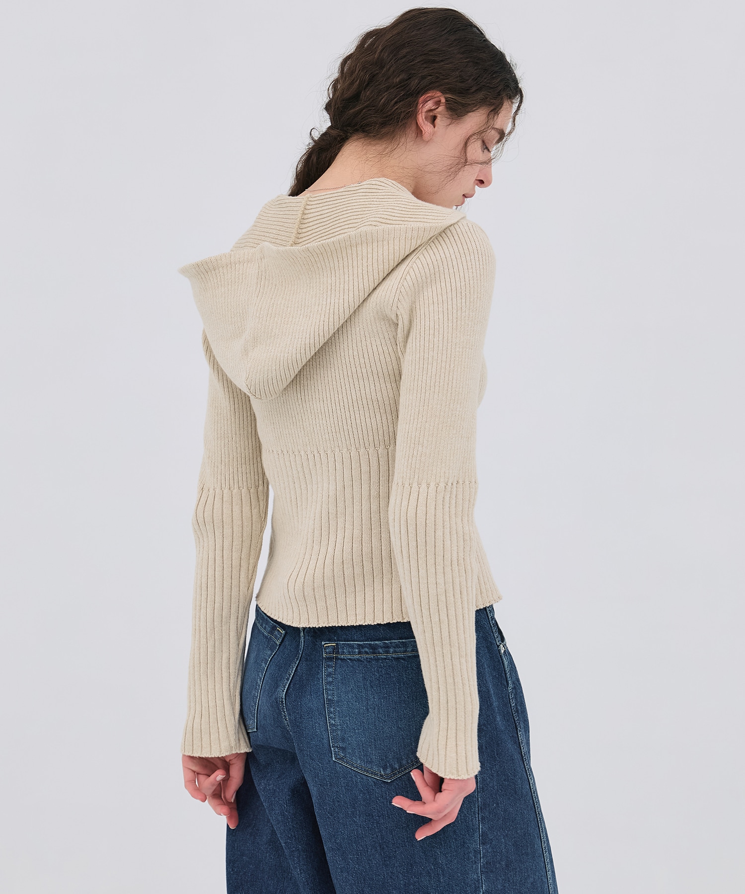 リブニットジップフーディ