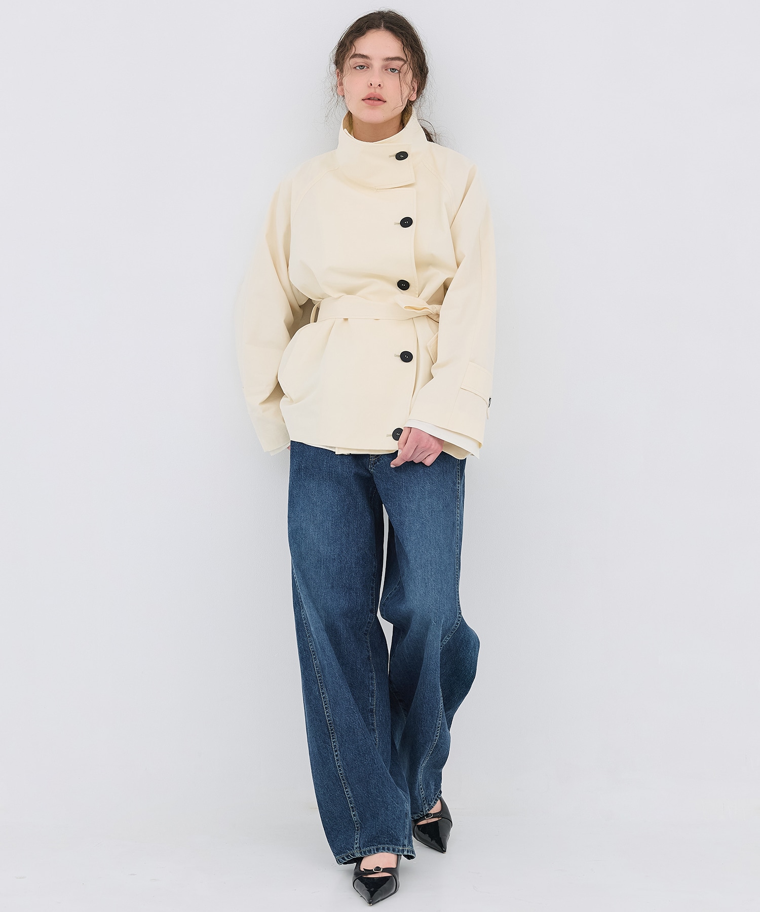 ファンネルネックショートトレンチコート