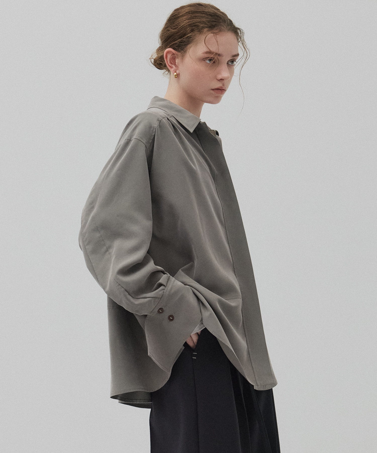 ジップアップオーバーシャツ